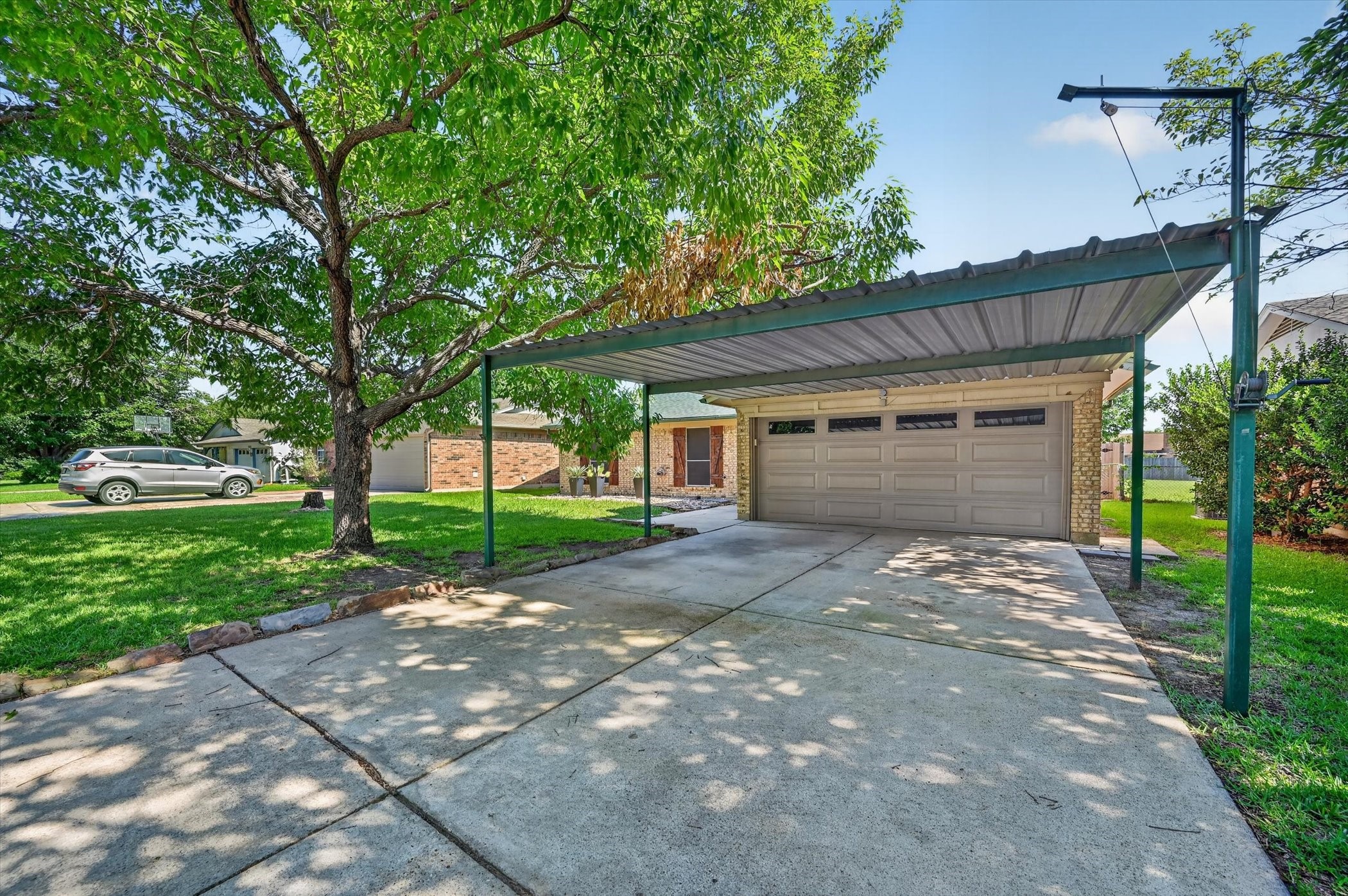 6516 Meadowview Lane