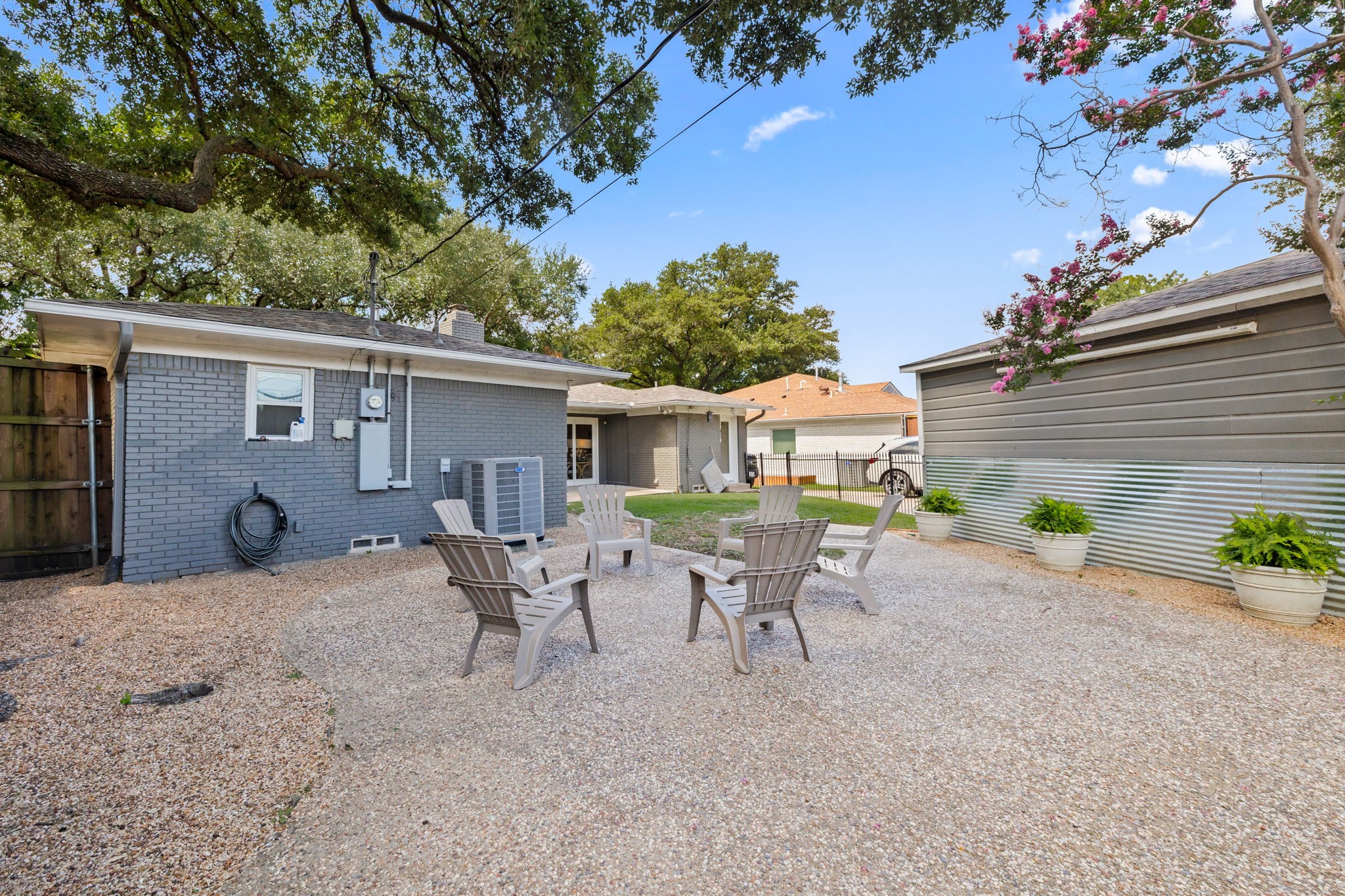 3537 Townsend Drive