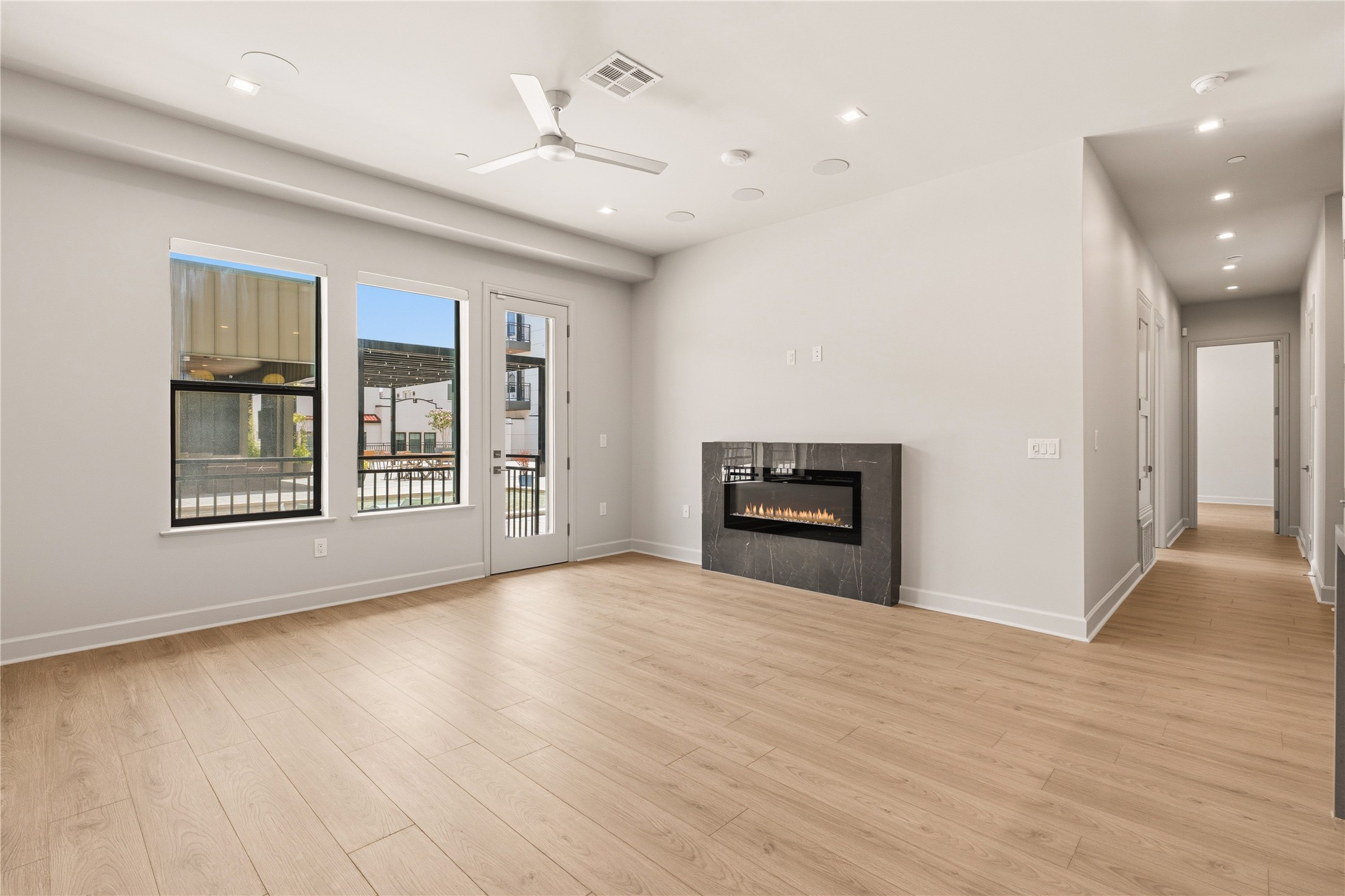 1900 S Ervay Street 311