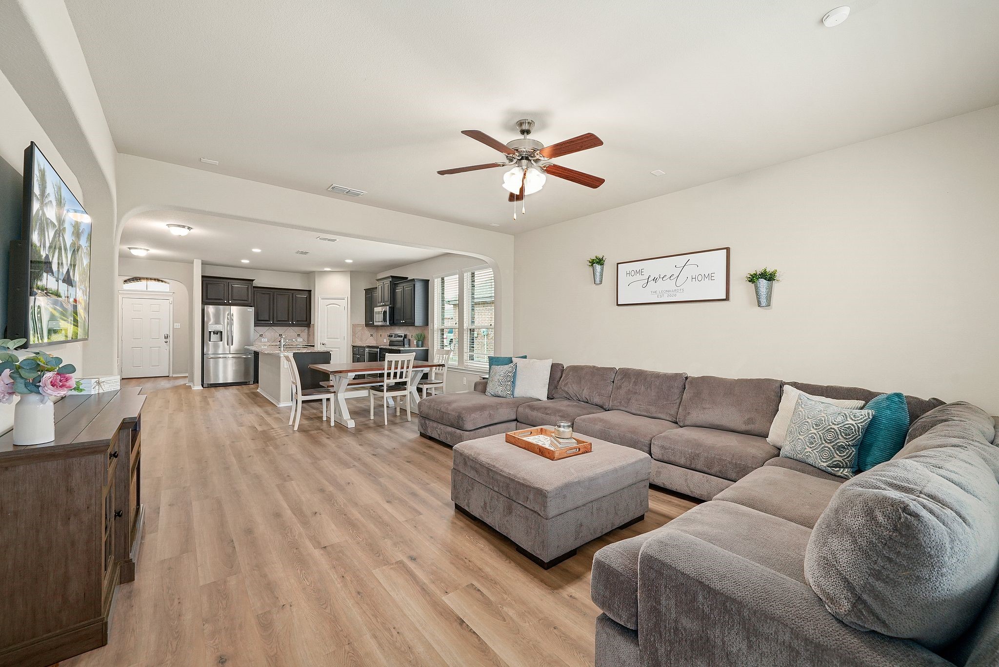 1720 Cross Creek Lane