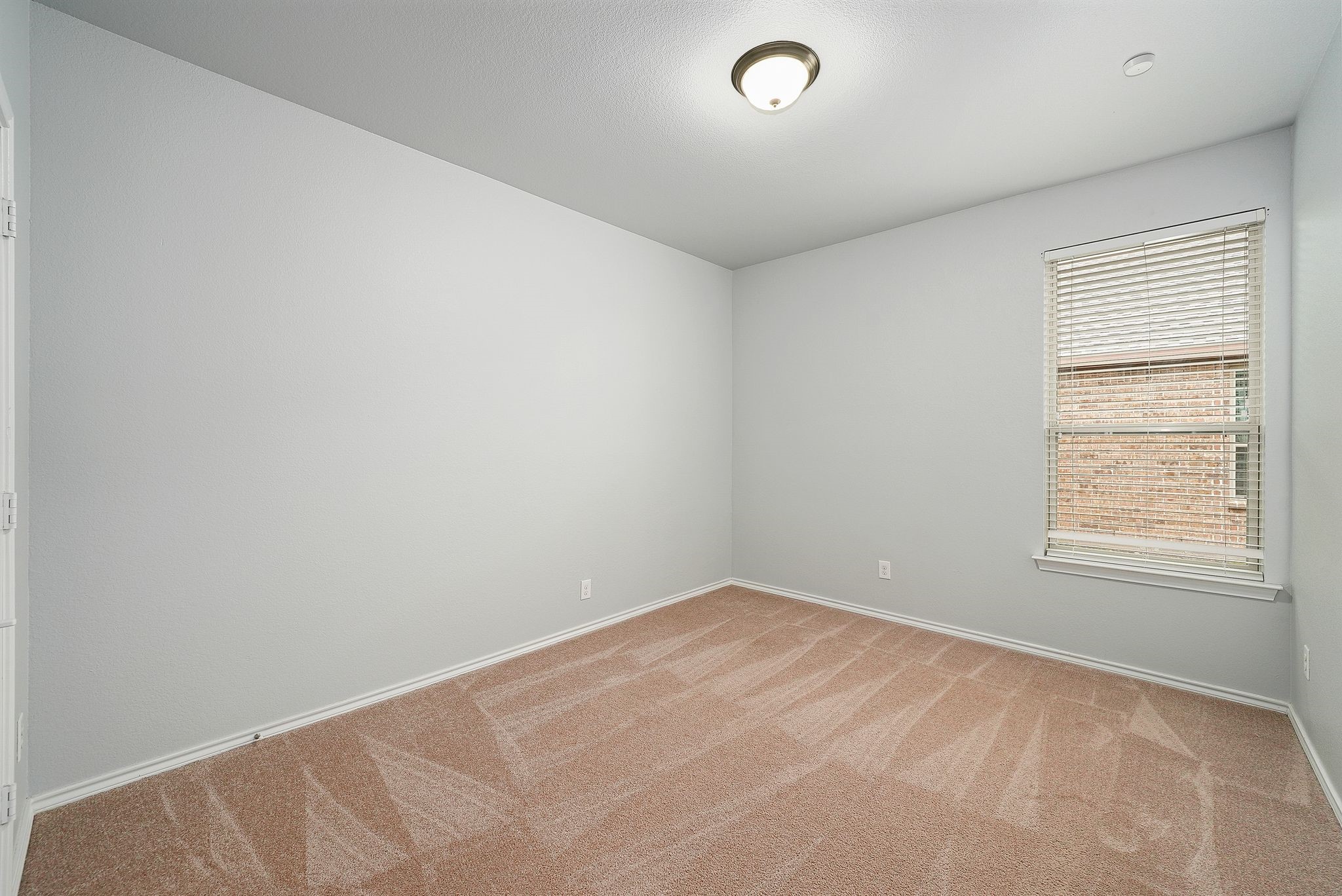 1720 Cross Creek Lane
