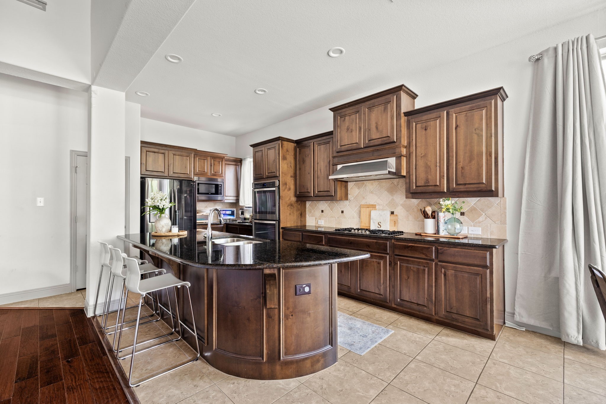 1032 Edgefield Lane