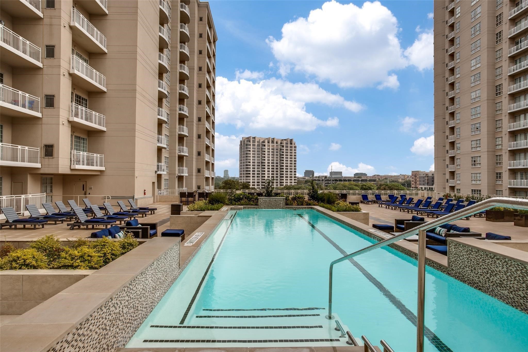 3225 Turtle Creek Boulevard 1231