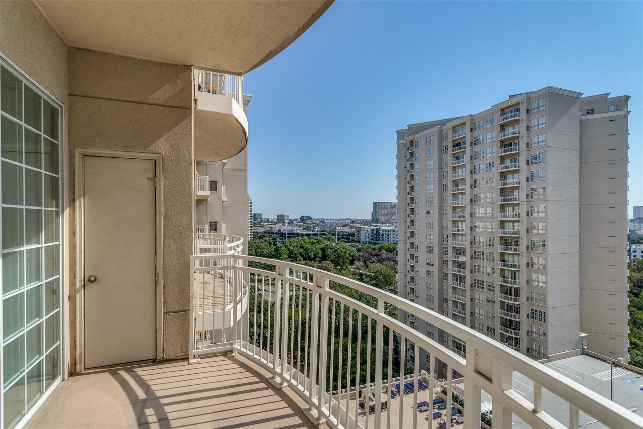3225 Turtle Creek Boulevard 1231