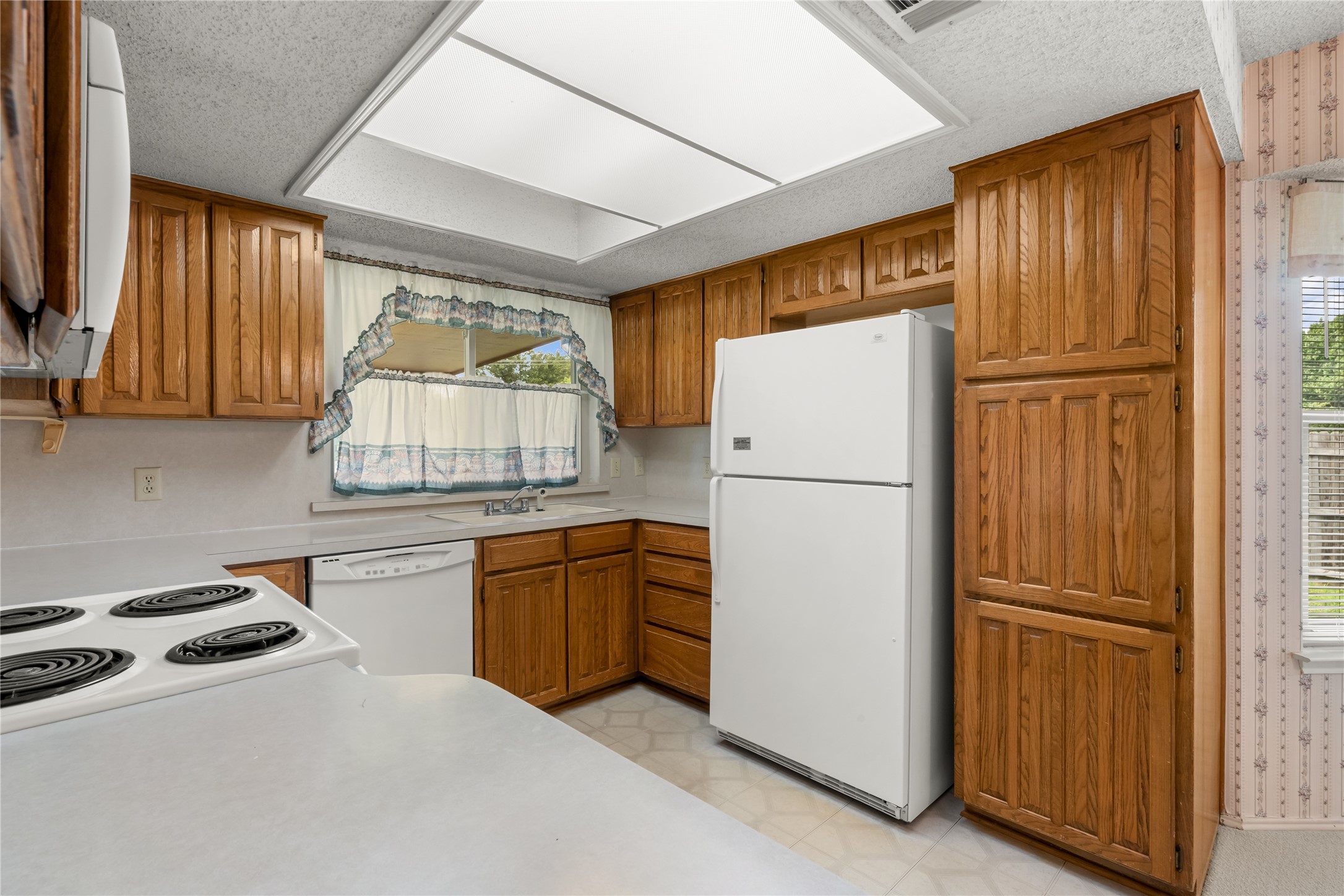 3104 Brightwood Court