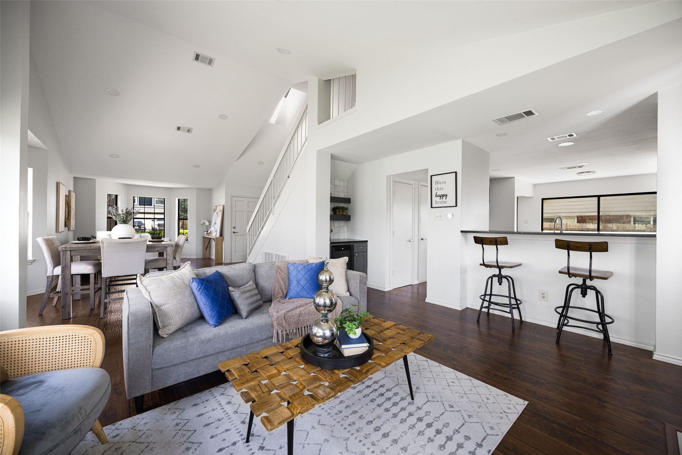 557 Dove Creek Circle
