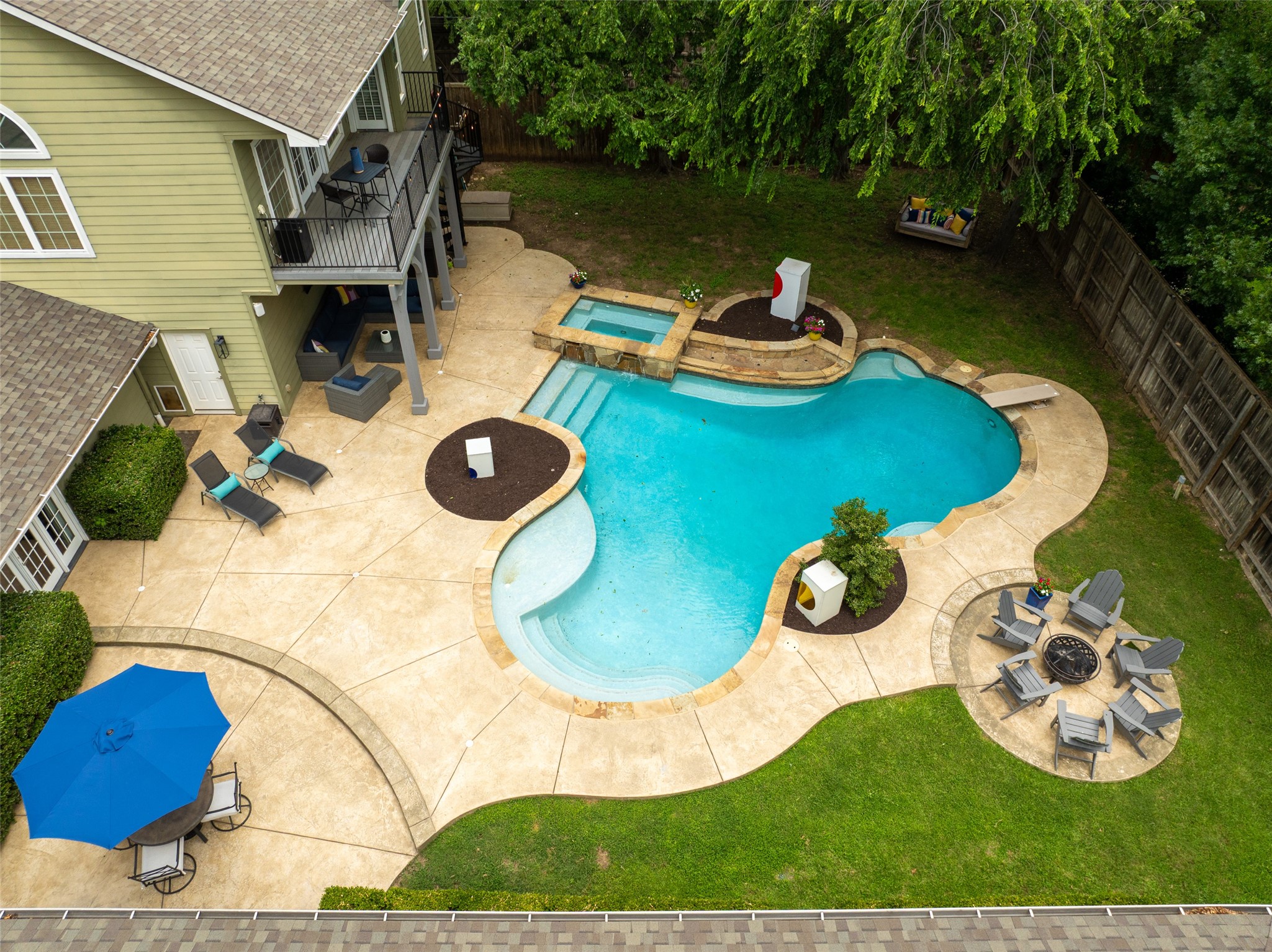 4243 Beechwood Lane