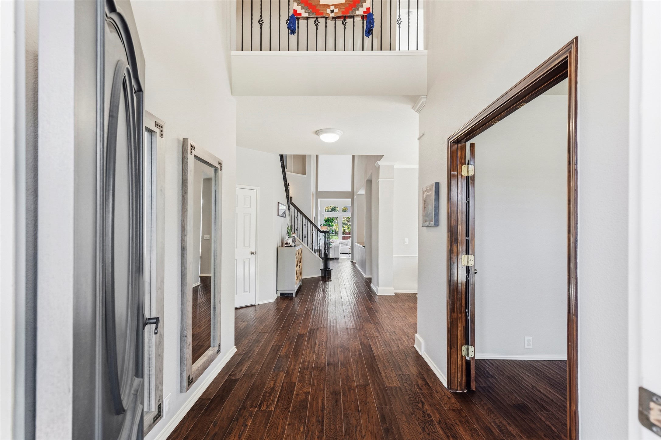 2996 La vista Lane