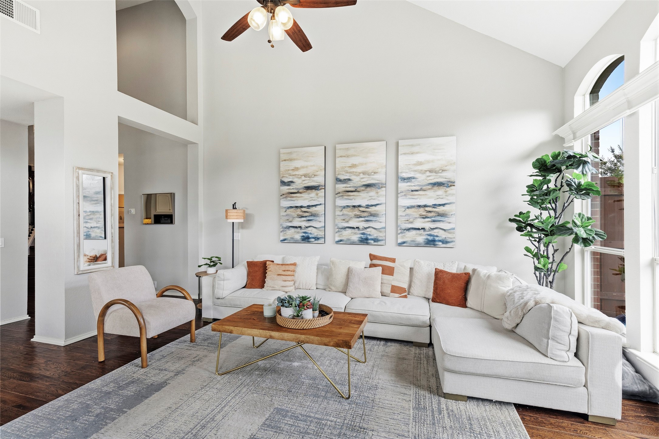 2996 La vista Lane