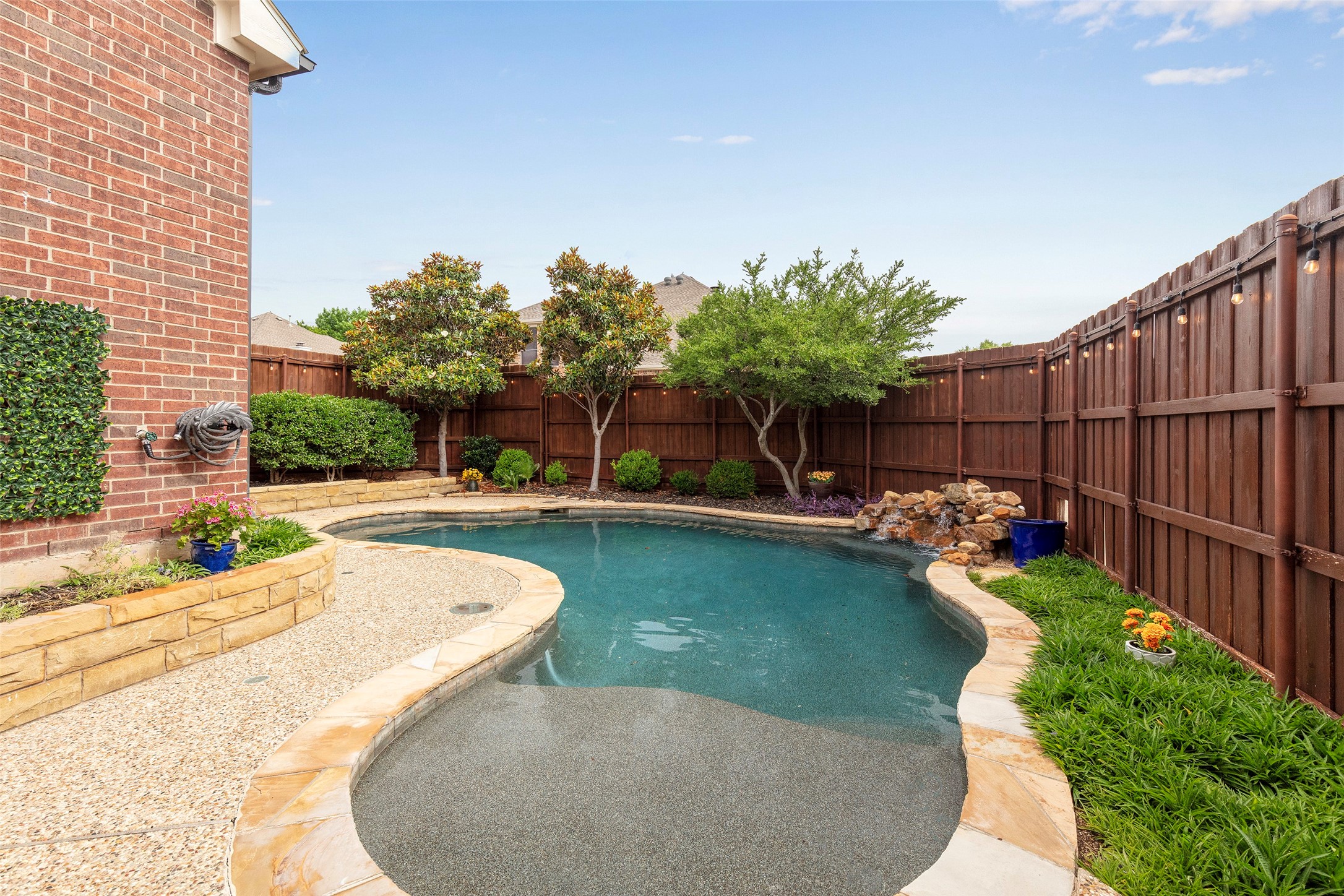 2996 La vista Lane