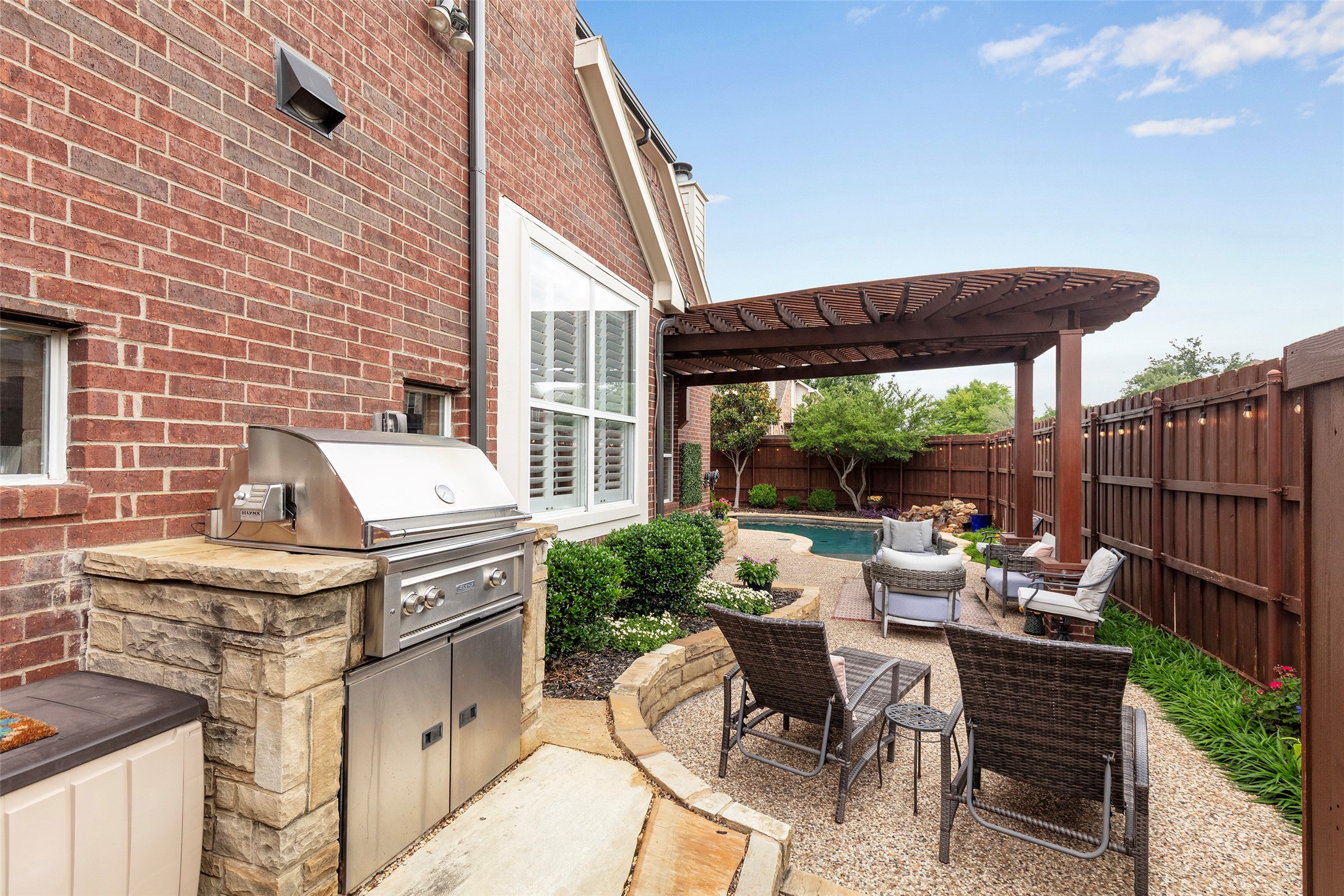 2996 La vista Lane