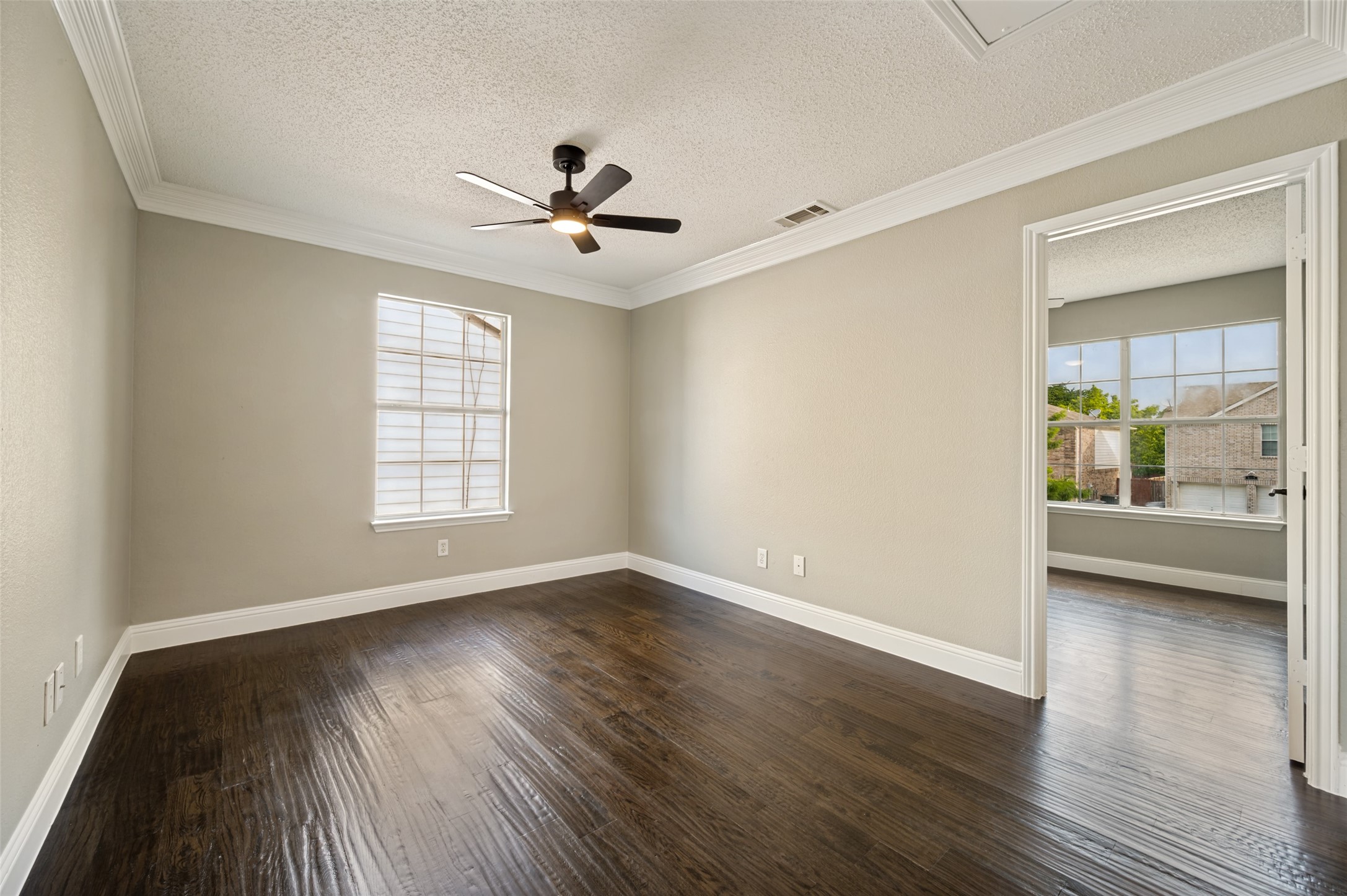 604 Alcove Drive