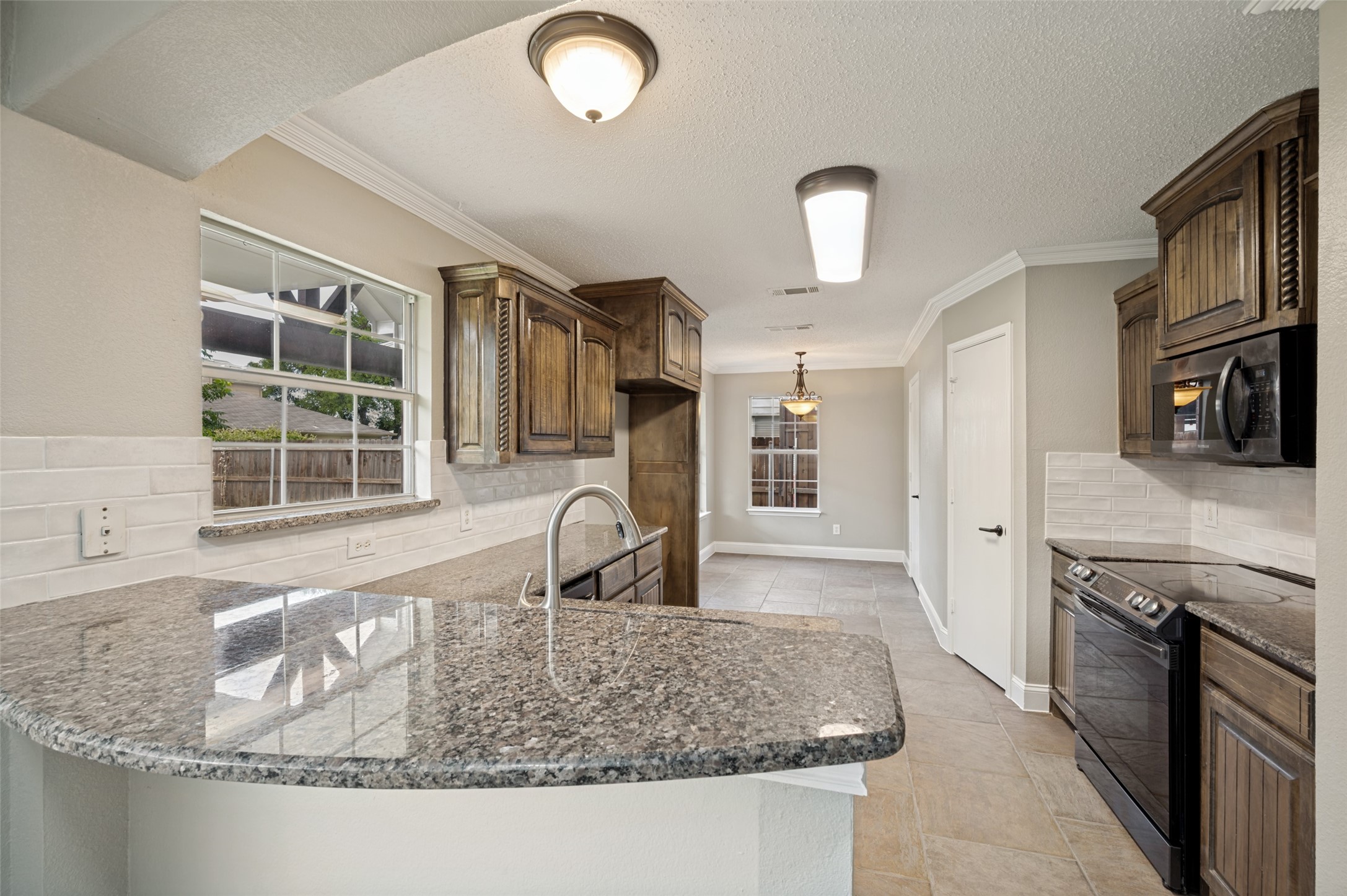 604 Alcove Drive