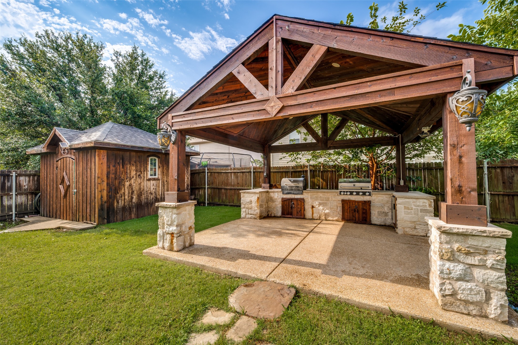 604 Alcove Drive