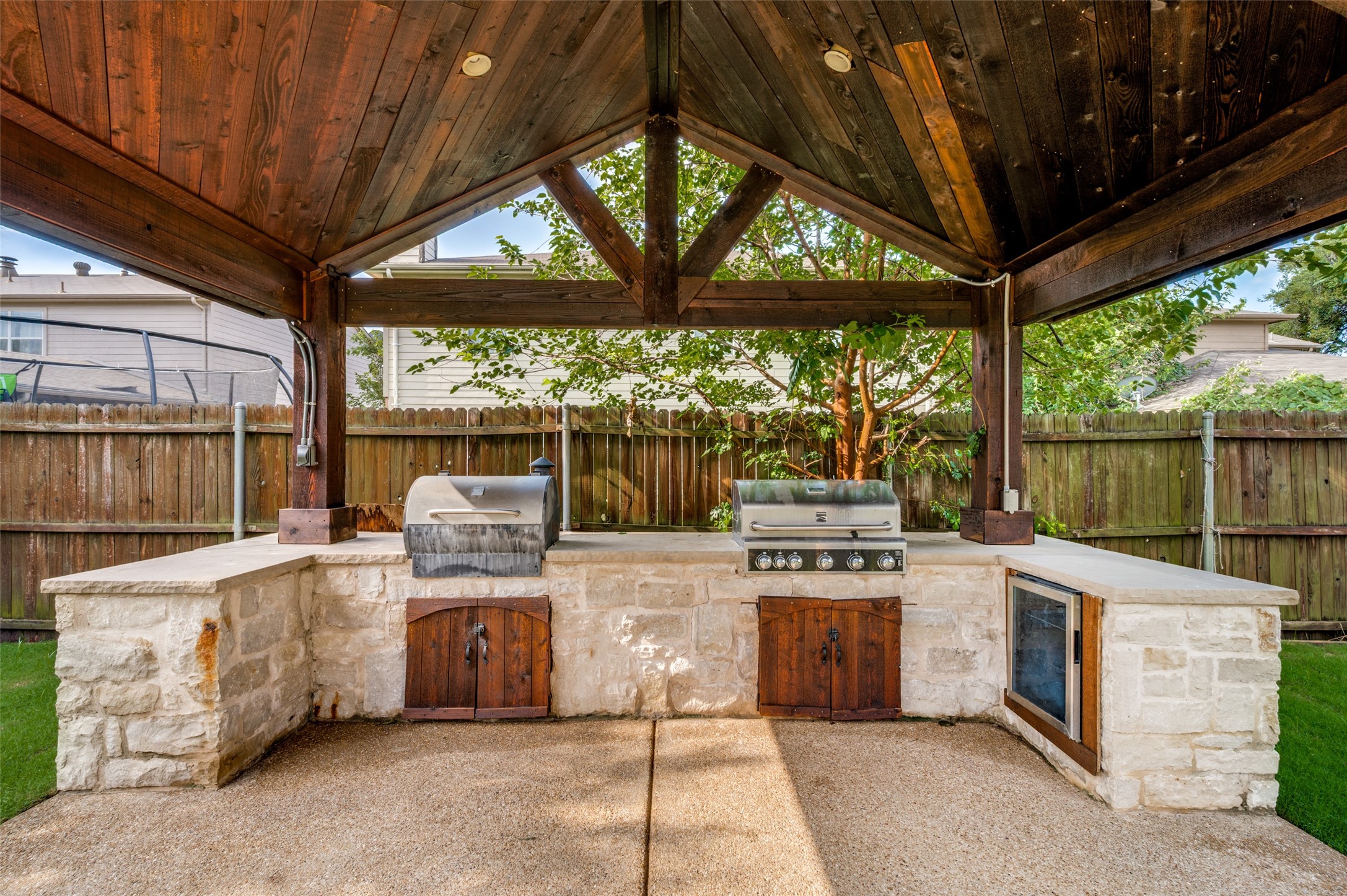 604 Alcove Drive