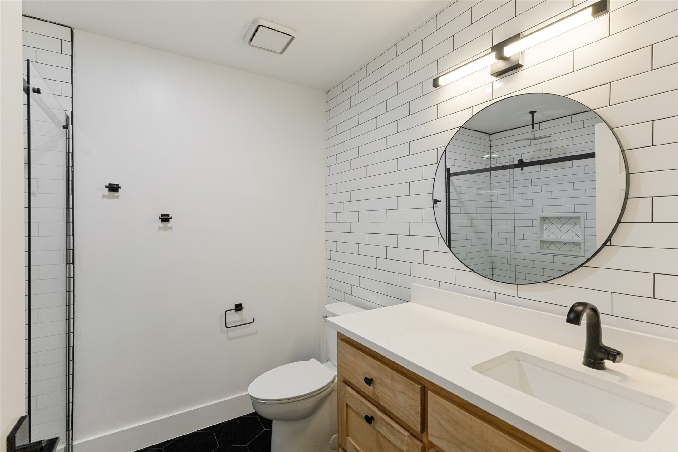 7609 Greenleaf Court
