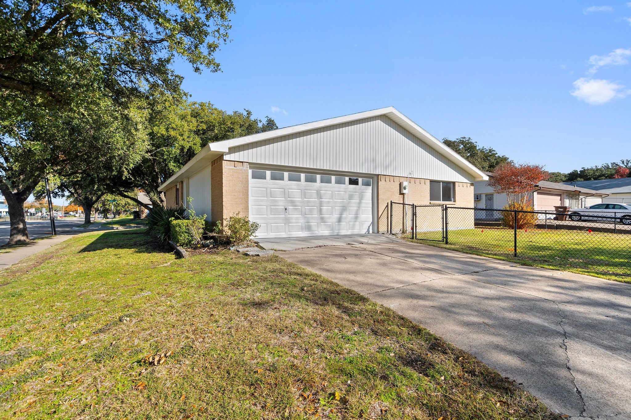 1464 Big Bend Drive
