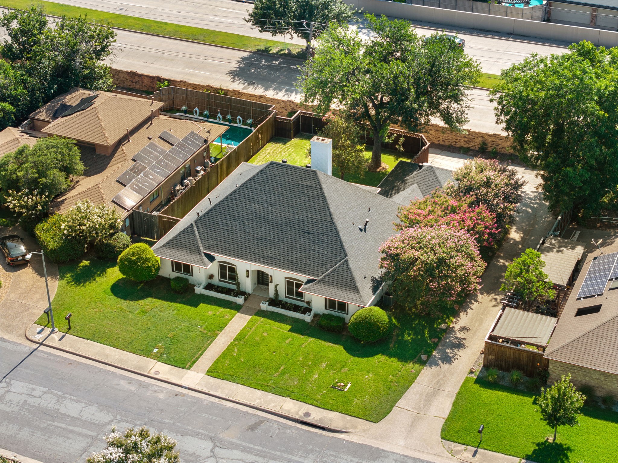 9406 Hilldale Drive
