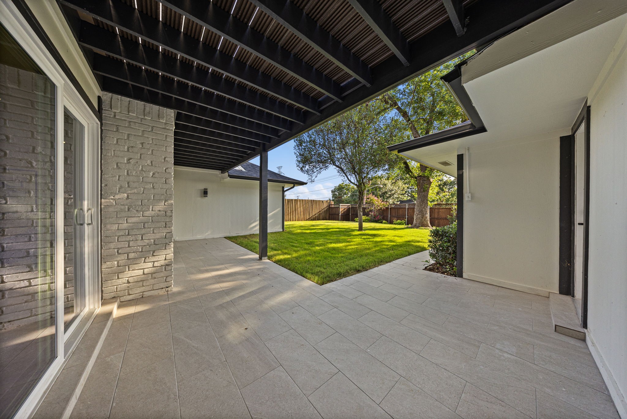 9406 Hilldale Drive