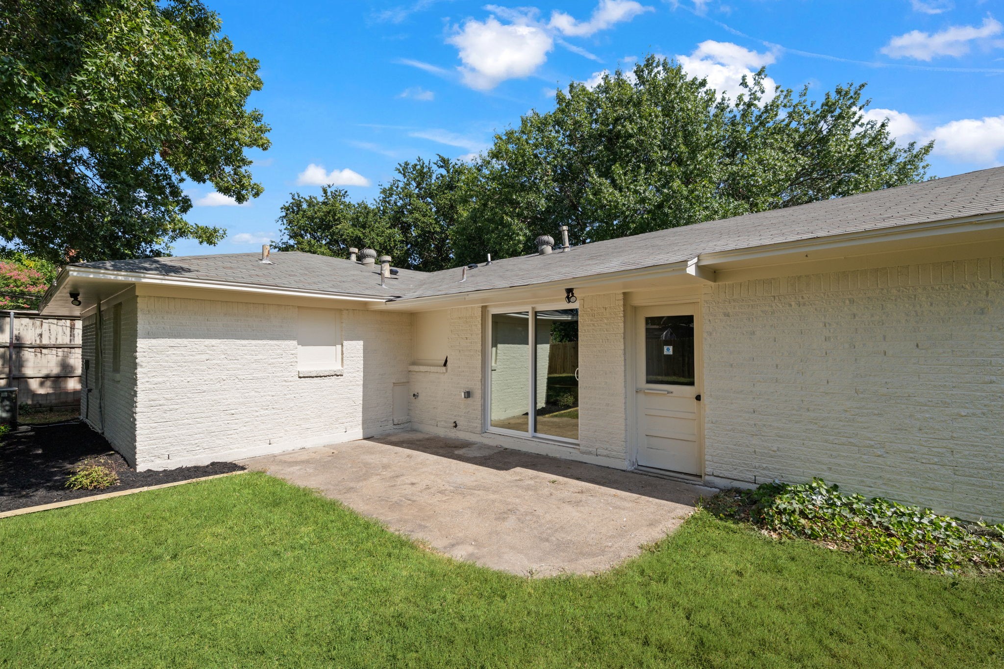 3161 Longmeade Drive
