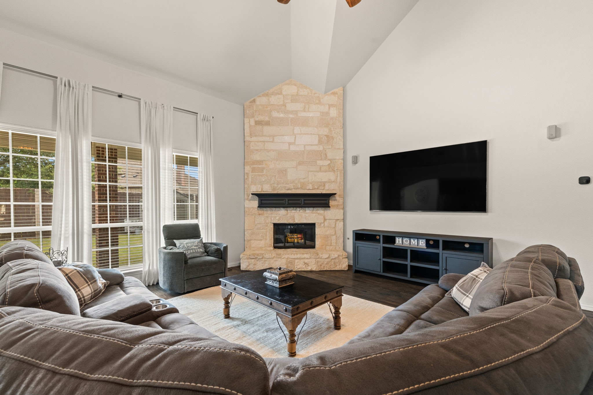 10246 Rosini Court