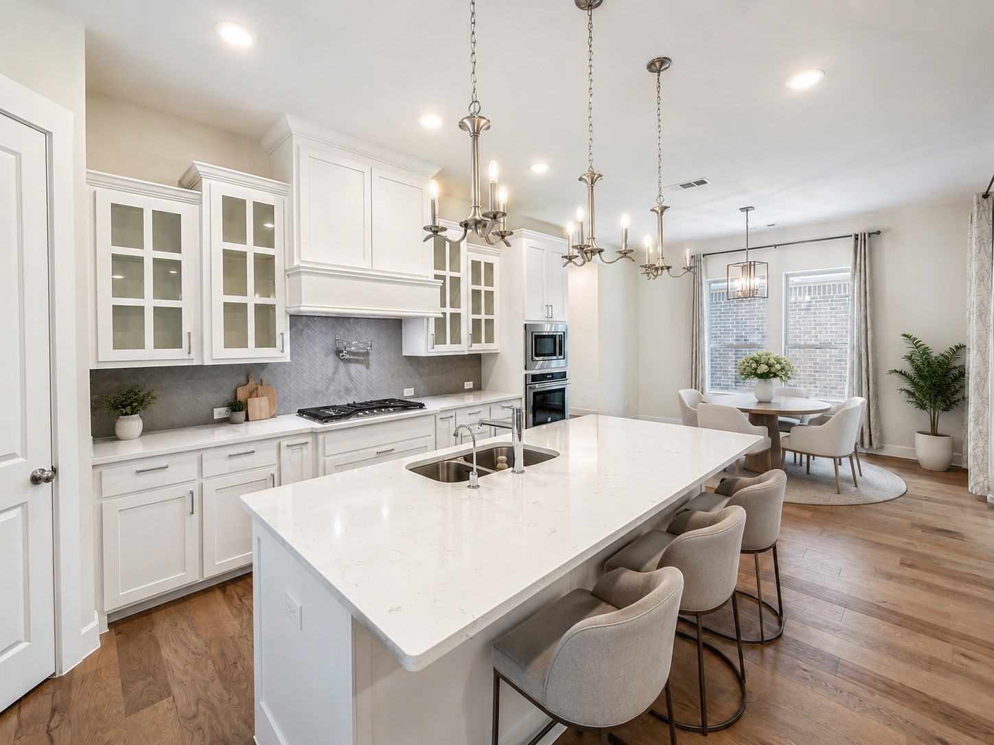7827 Piedmont Avenue