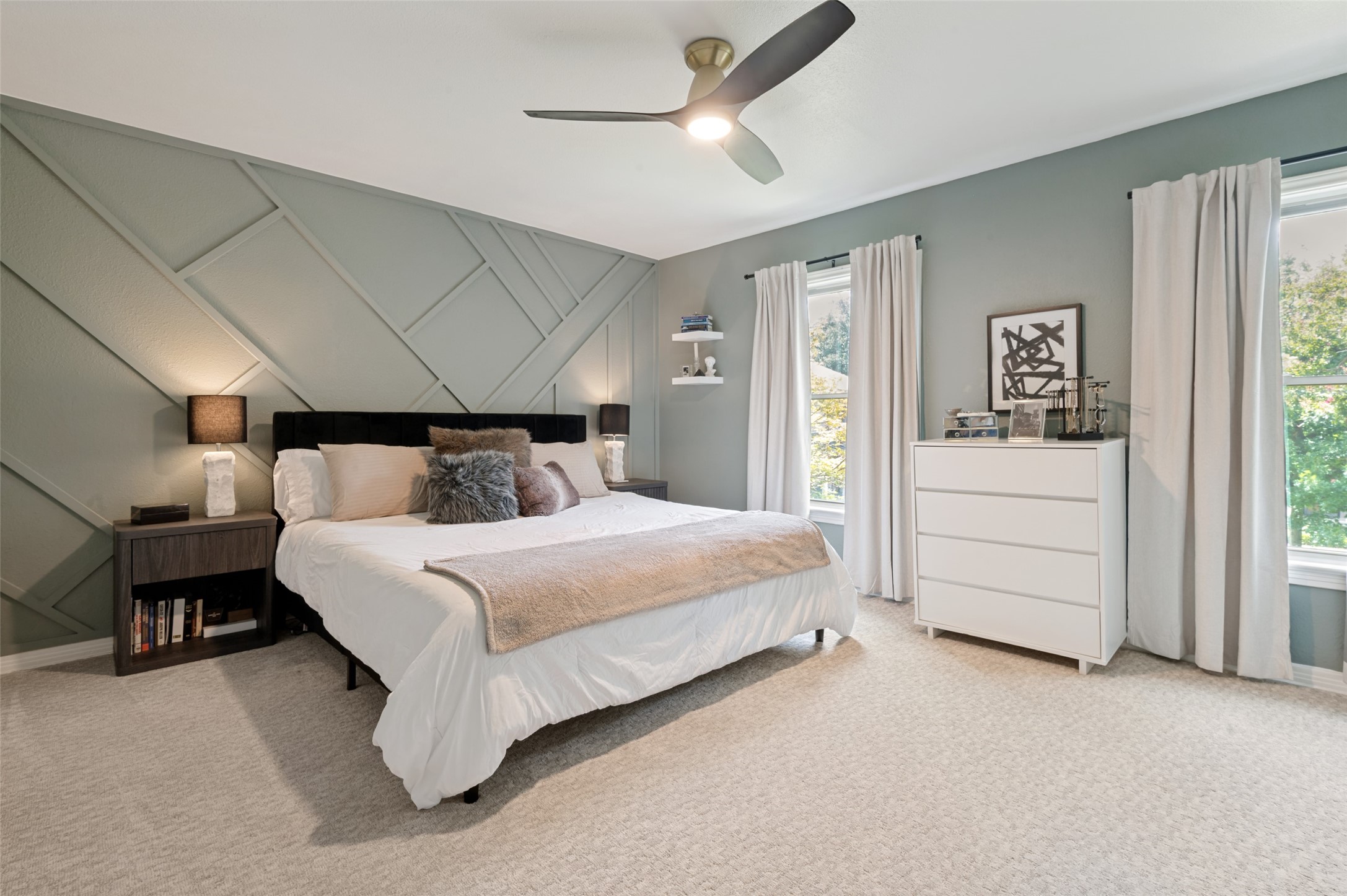 6359 Oriole Drive 6359