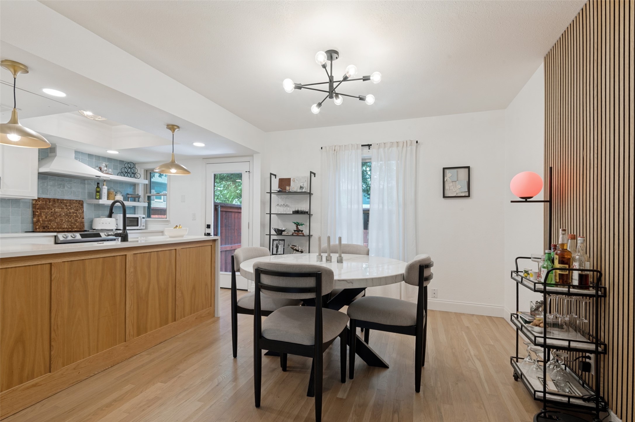 6359 Oriole Drive 6359