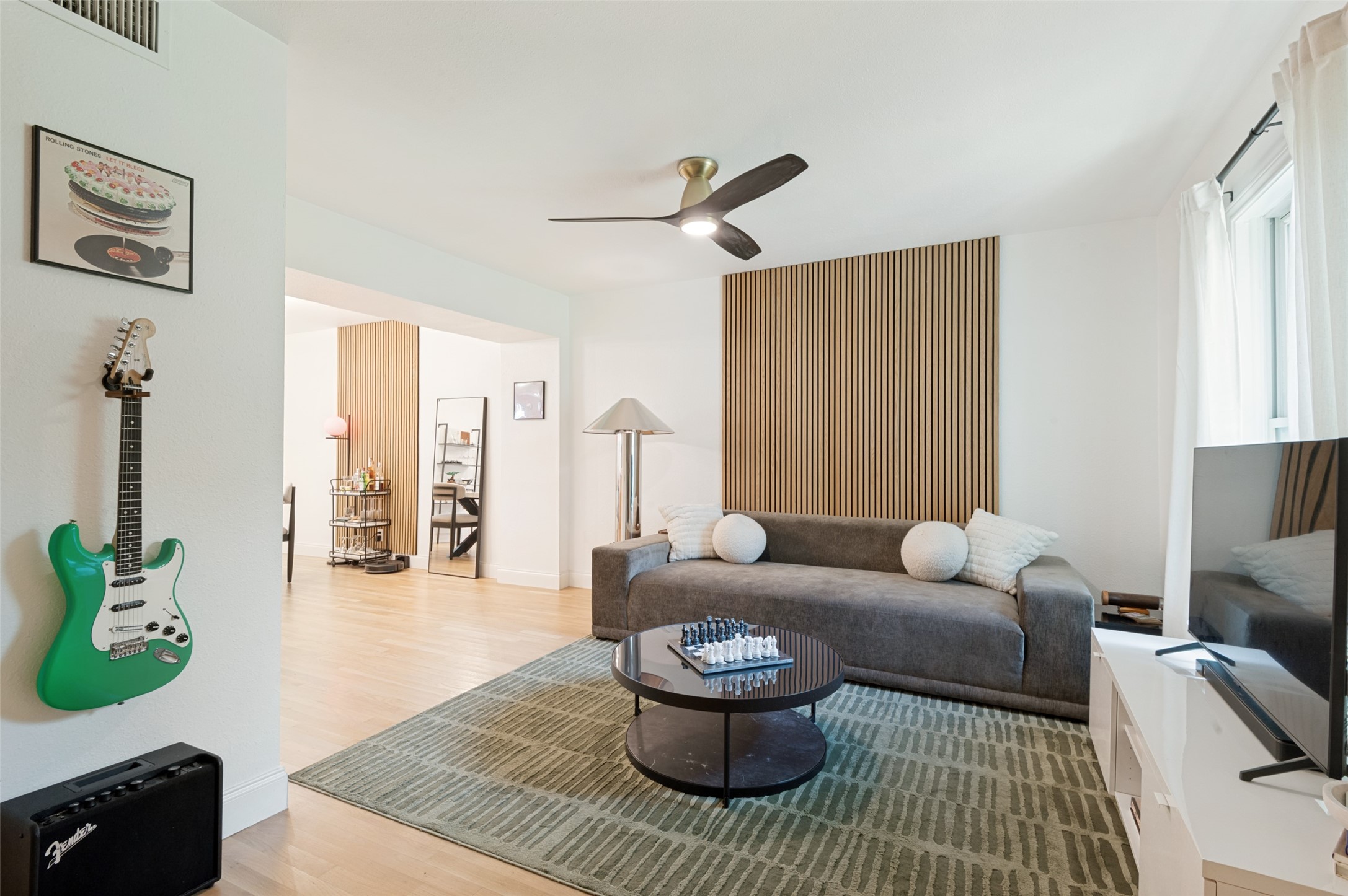 6359 Oriole Drive 6359