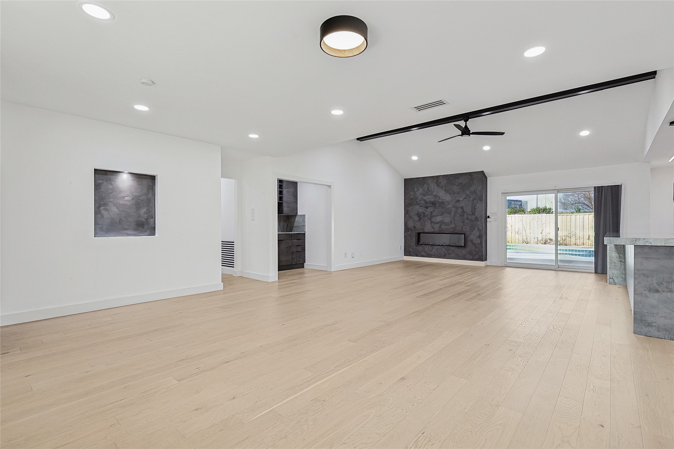 12417 Quincy Lane