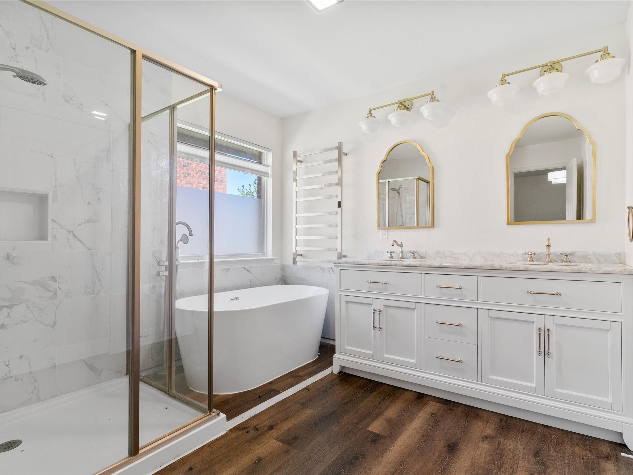 4105 Freedom Lane