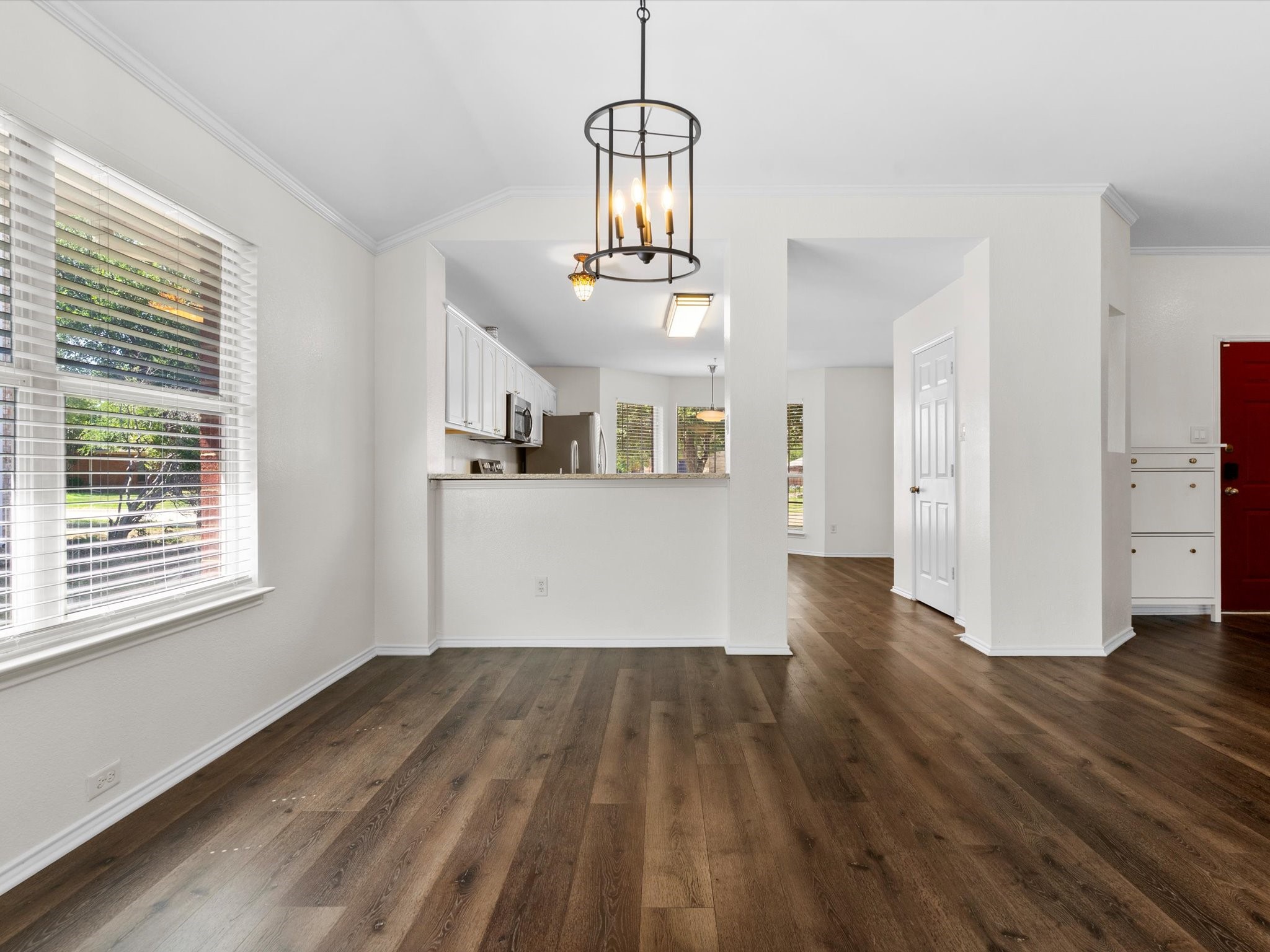 4105 Freedom Lane