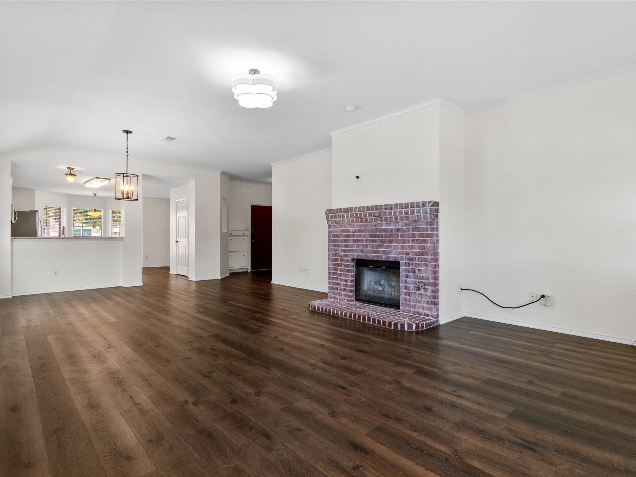 4105 Freedom Lane