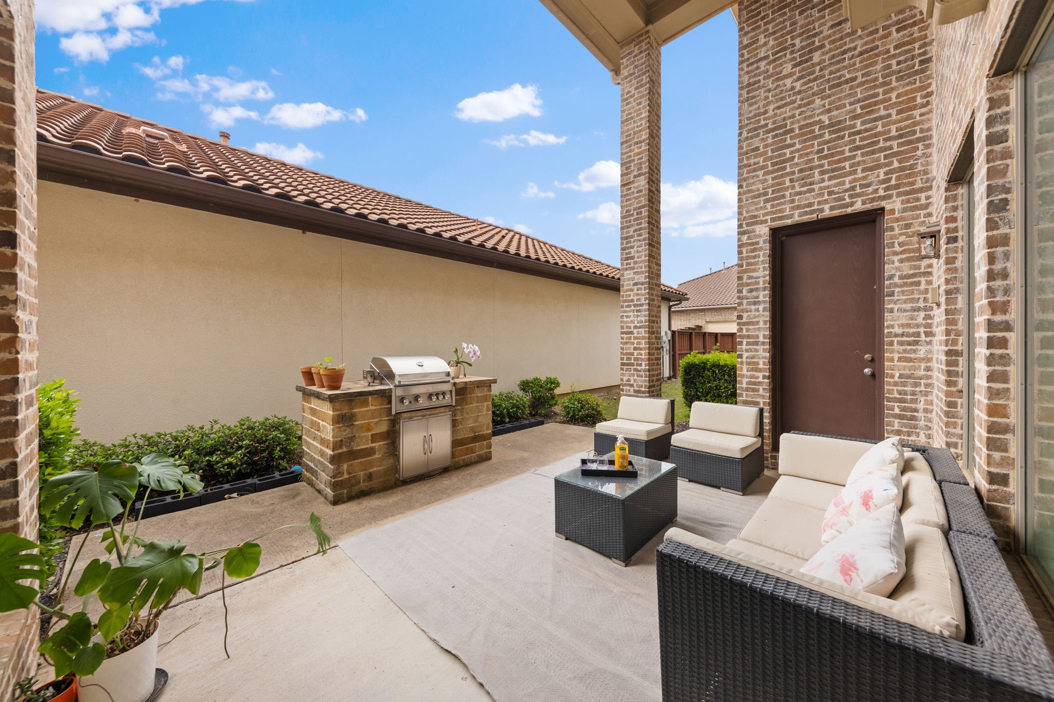 7011 Nueces Drive