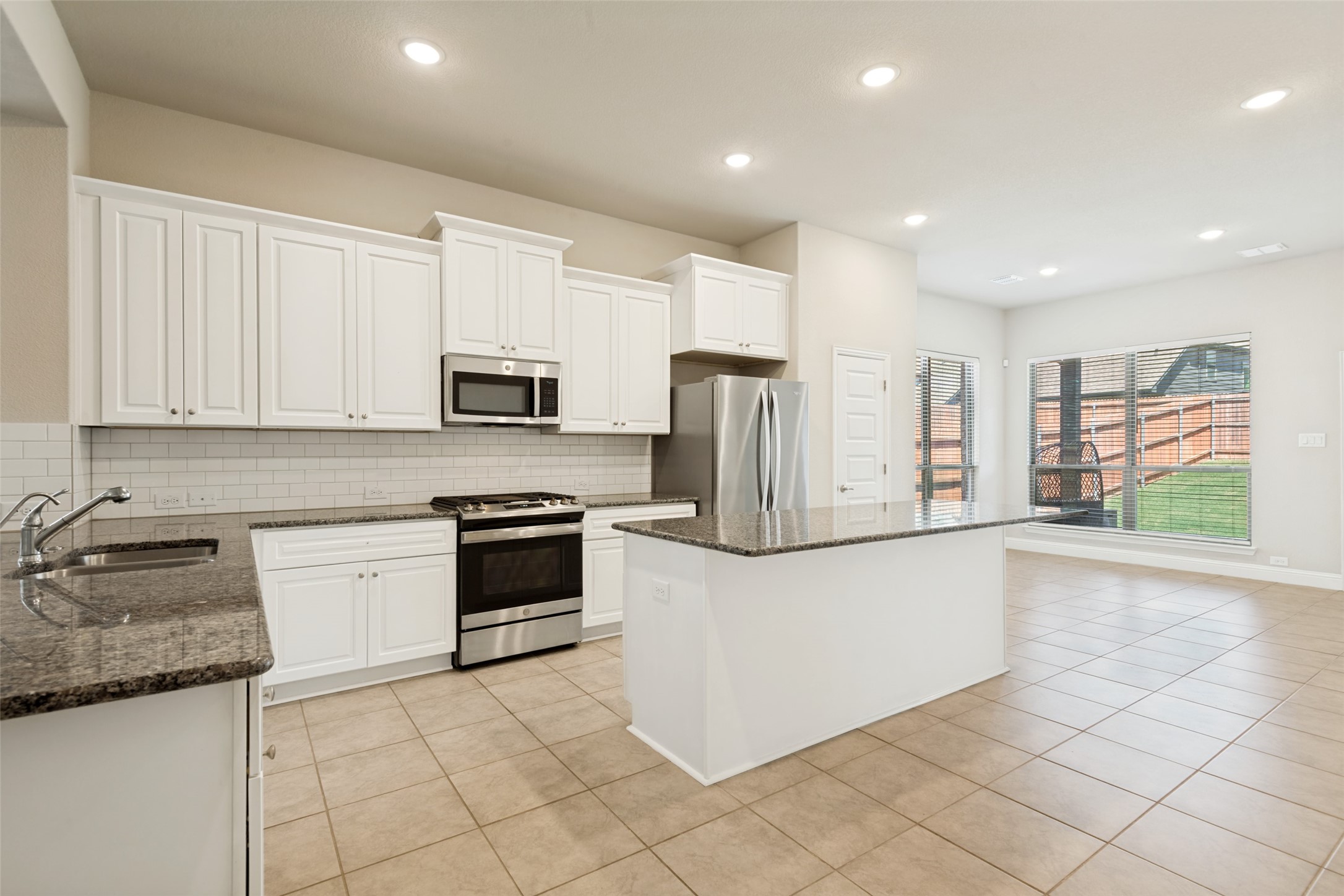 3909 Chesapeake Lane