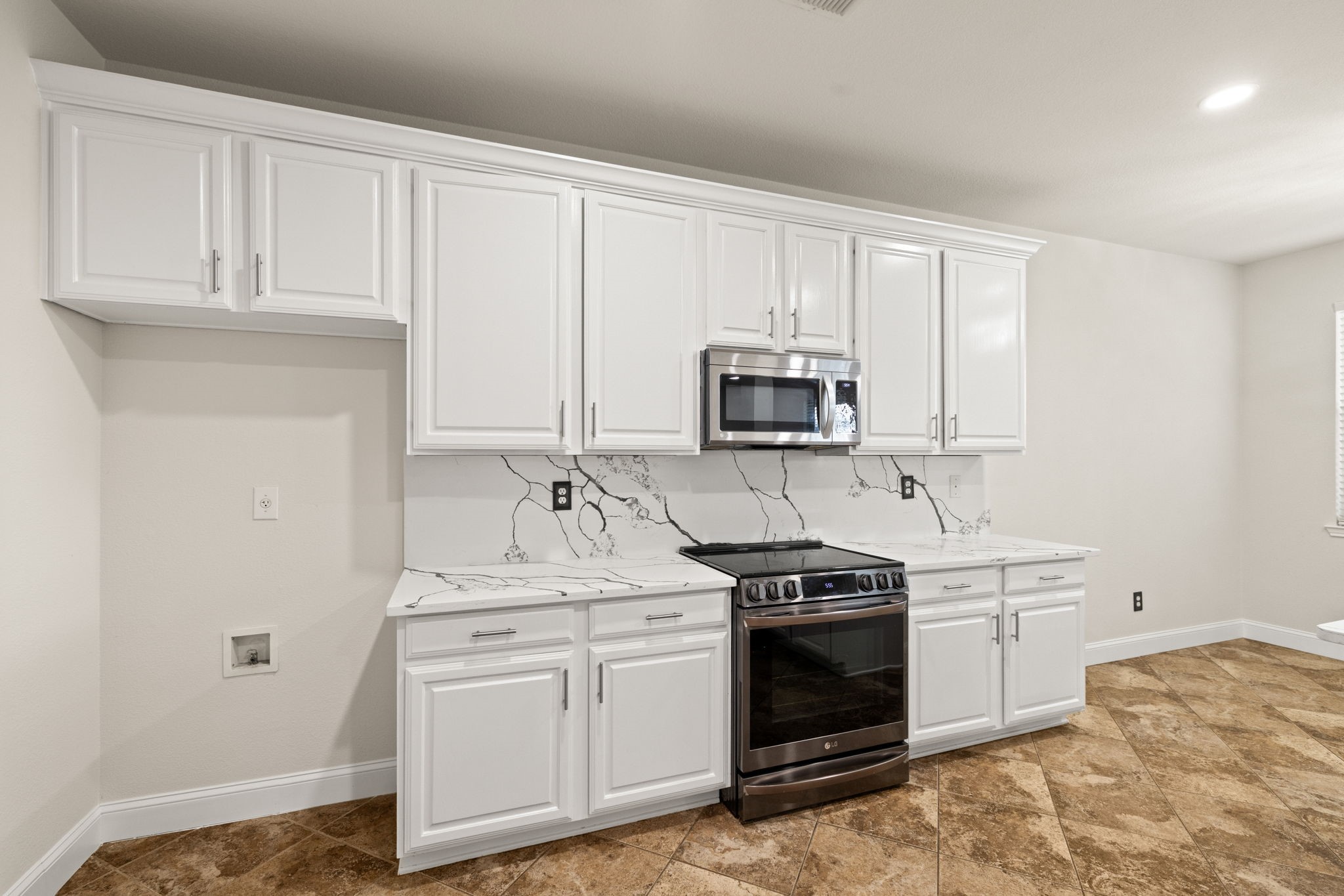 1937 Bradford Pear Square