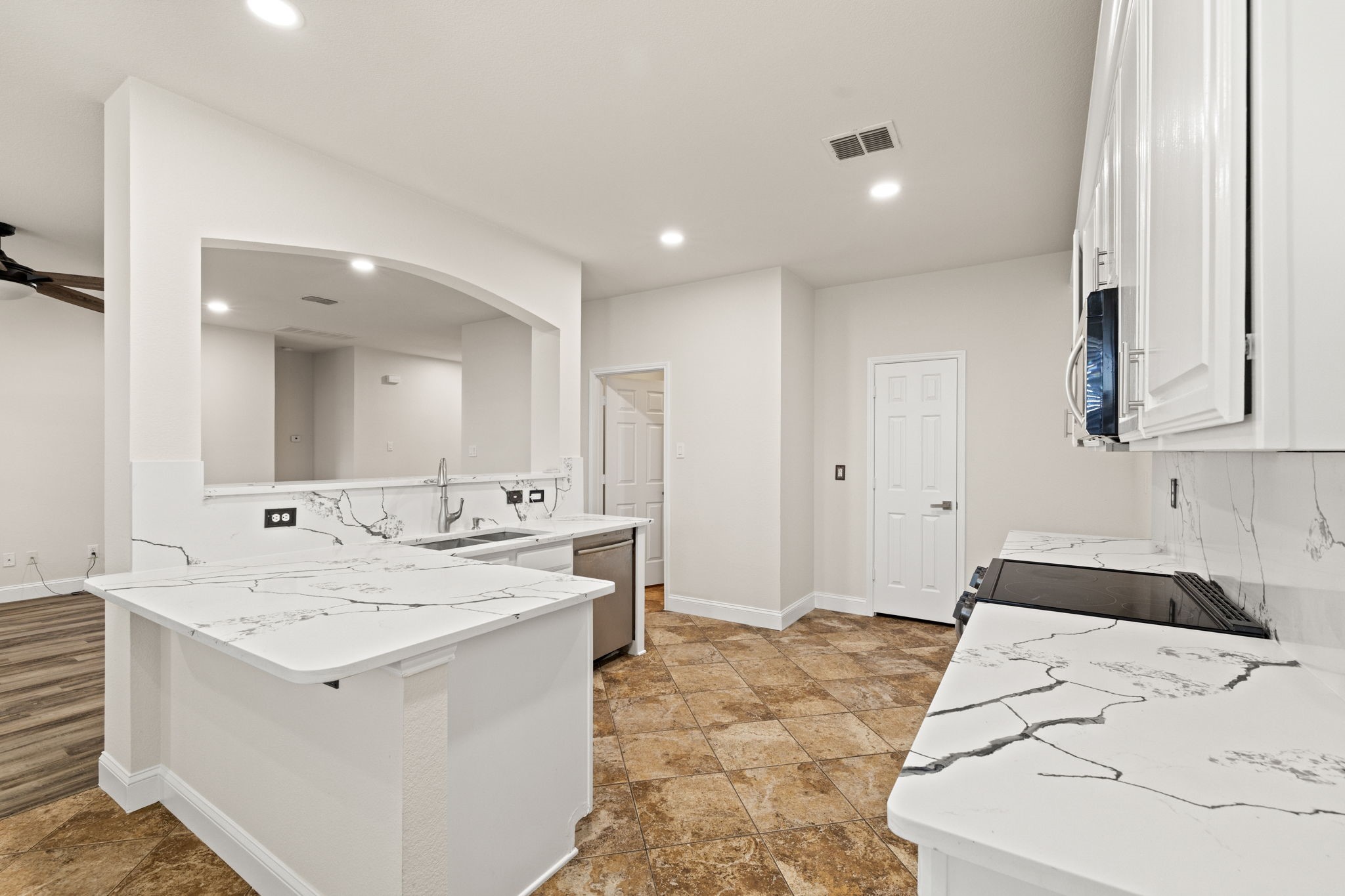 1937 Bradford Pear Square