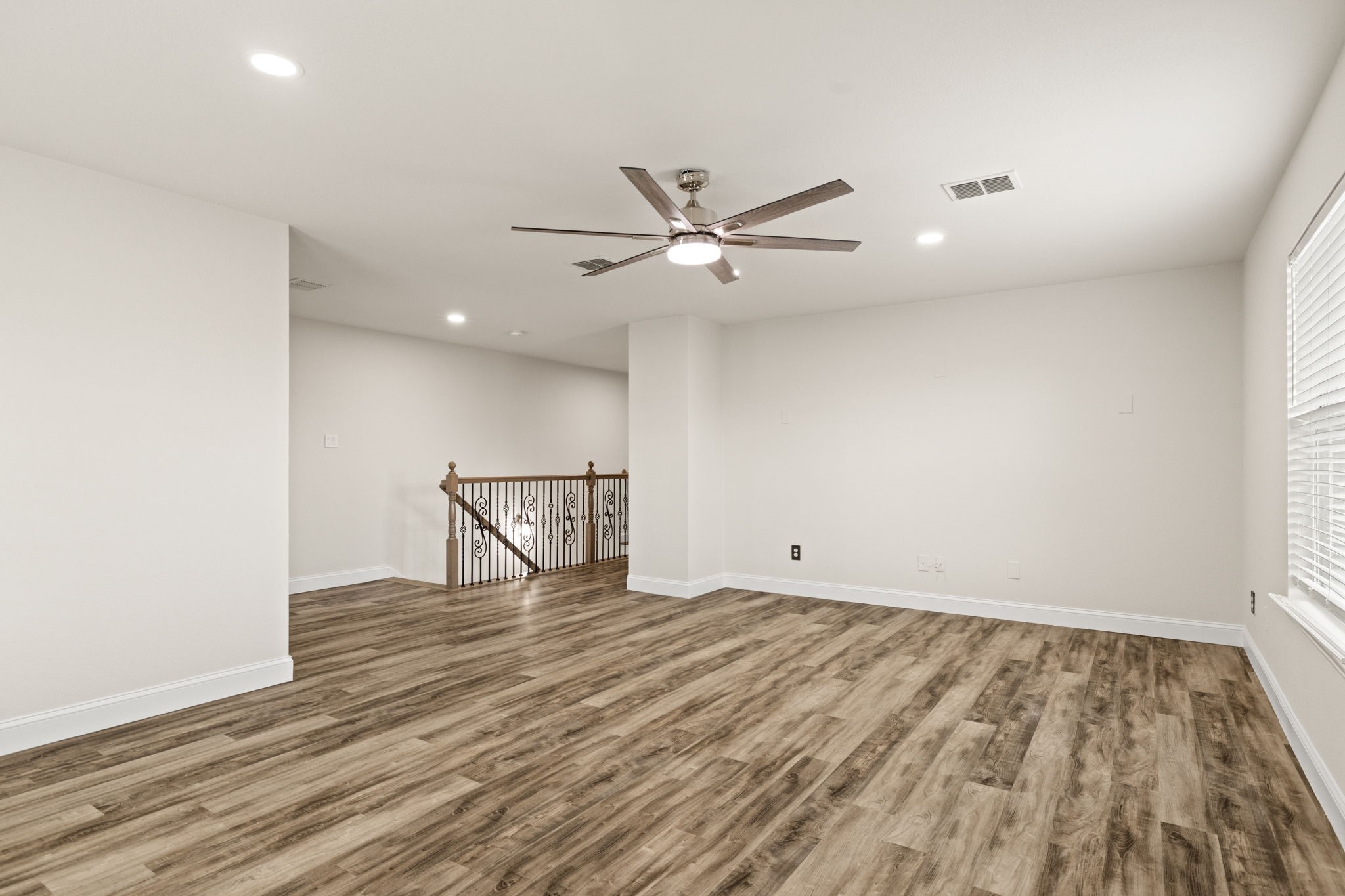 1937 Bradford Pear Square