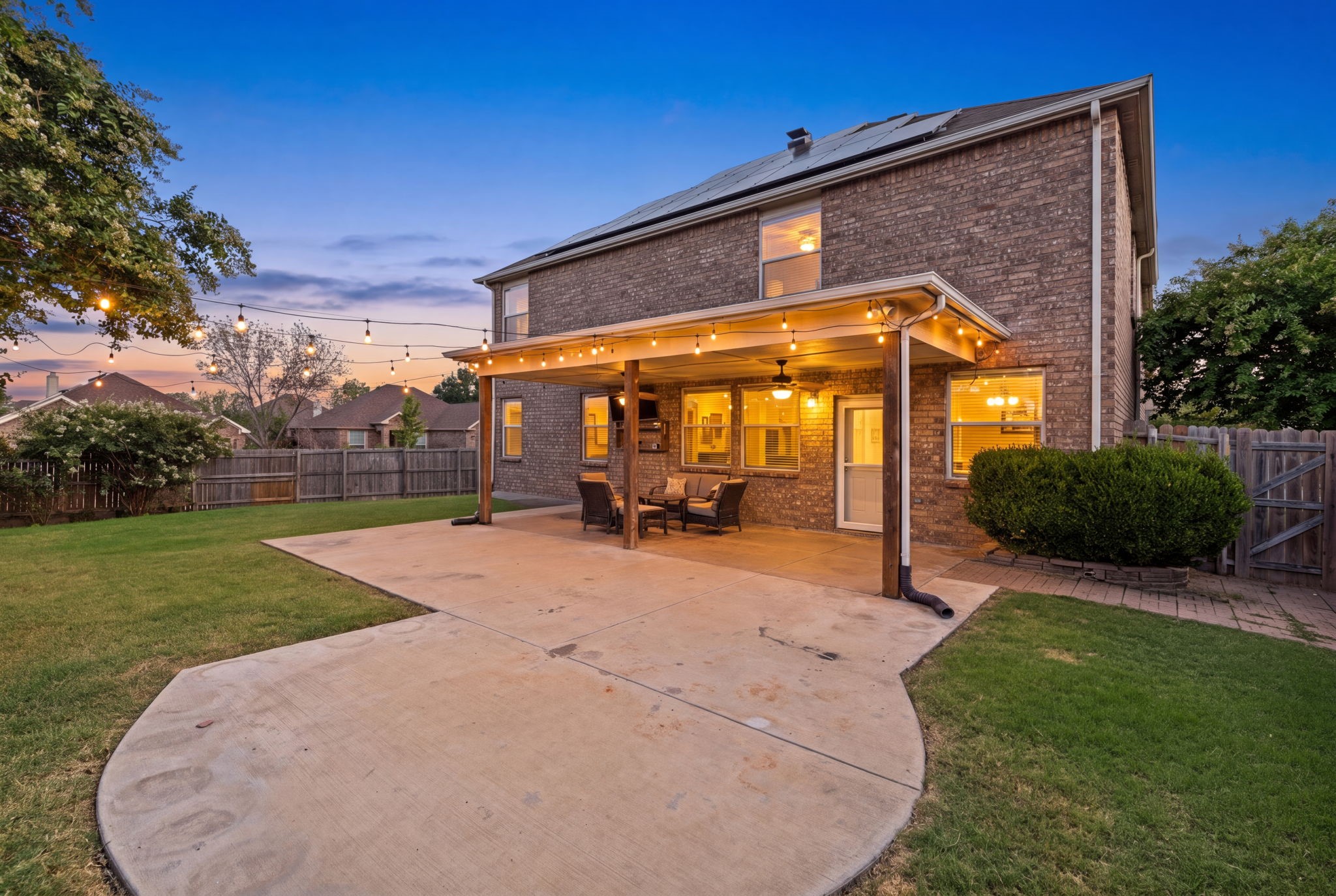 1937 Bradford Pear Square