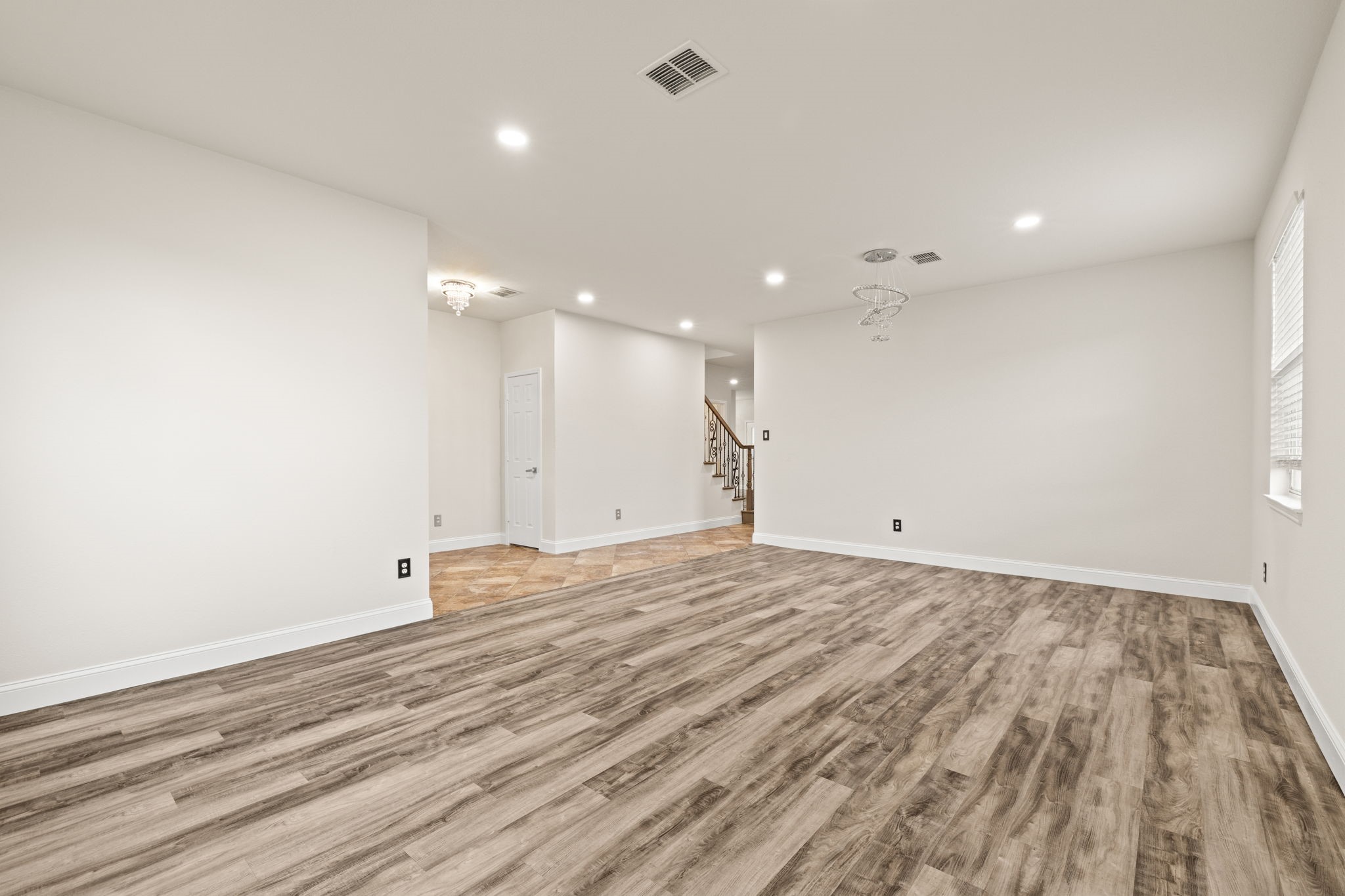 1937 Bradford Pear Square