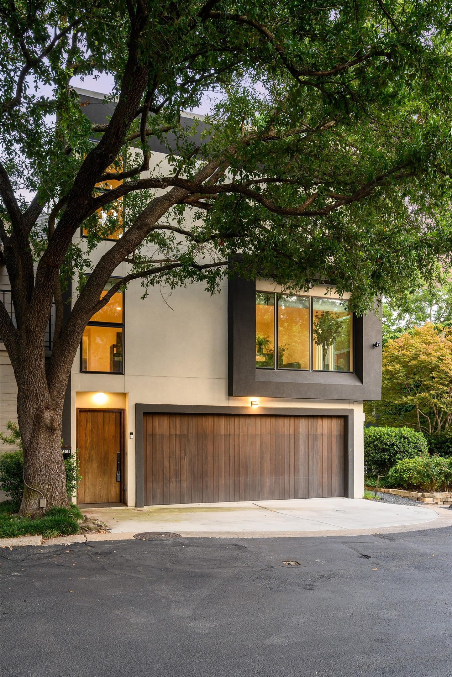 4610 Christopher Place