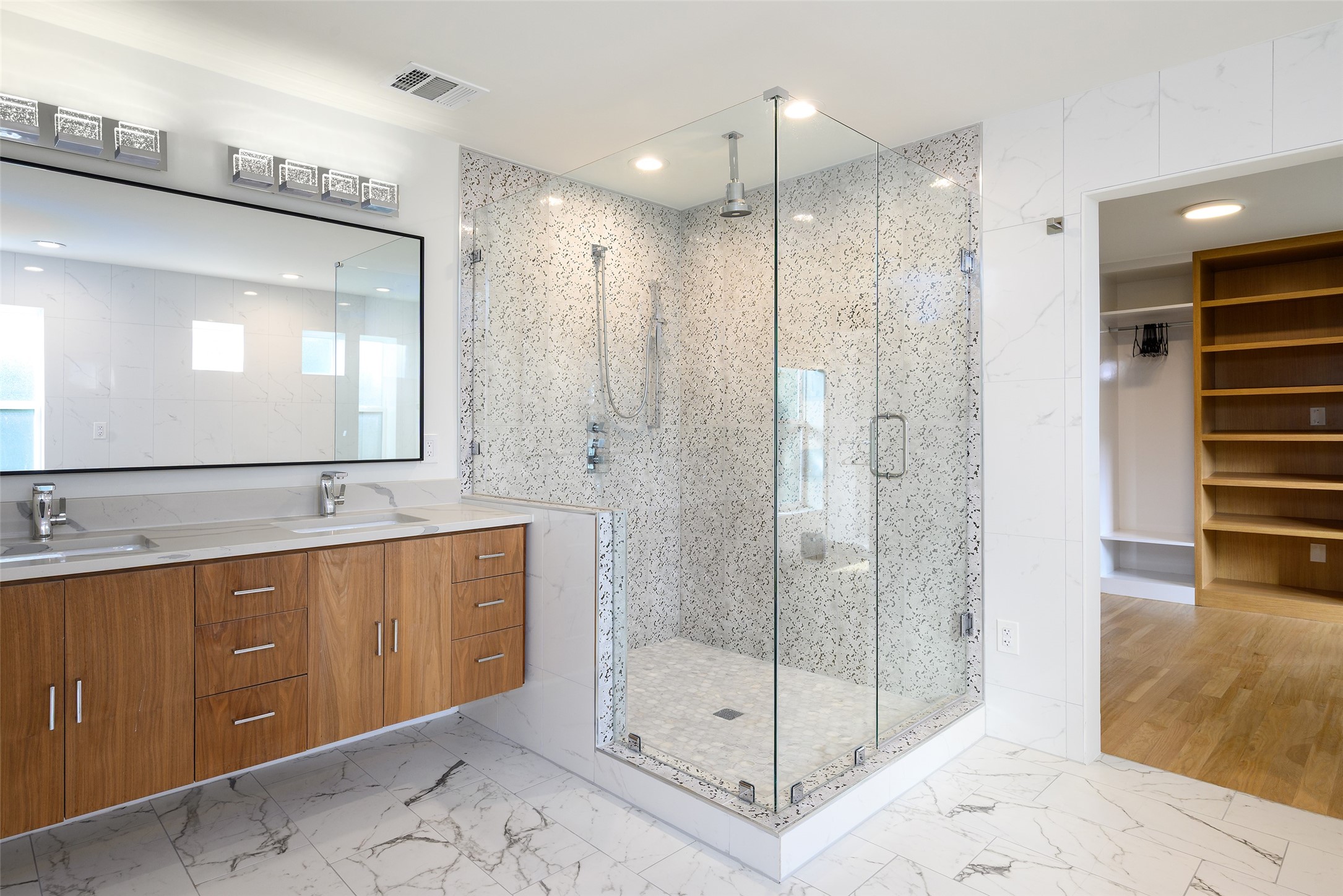 4610 Christopher Place