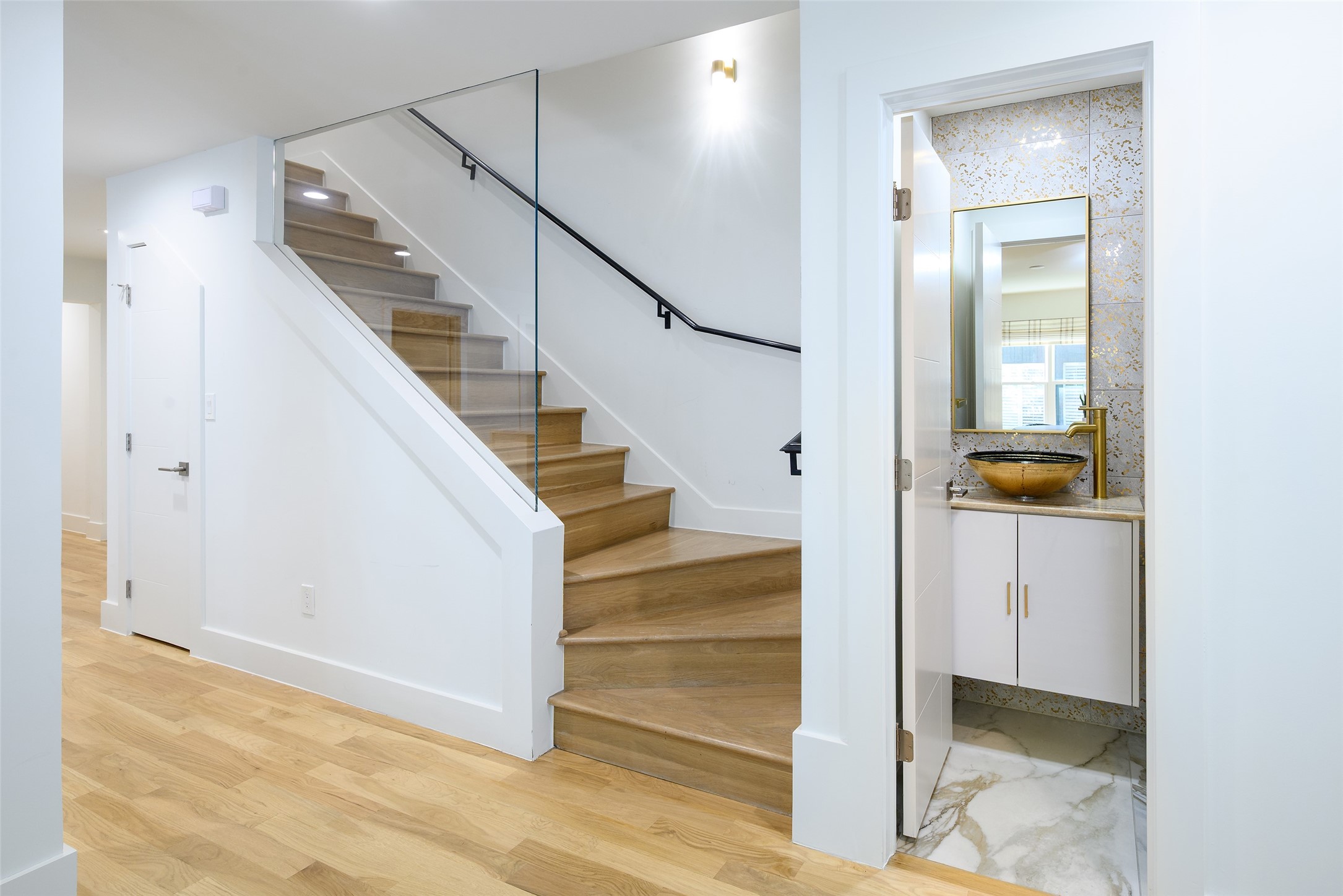 4610 Christopher Place