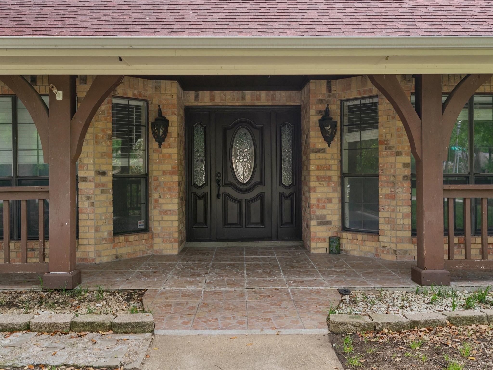 922 Beverly Court