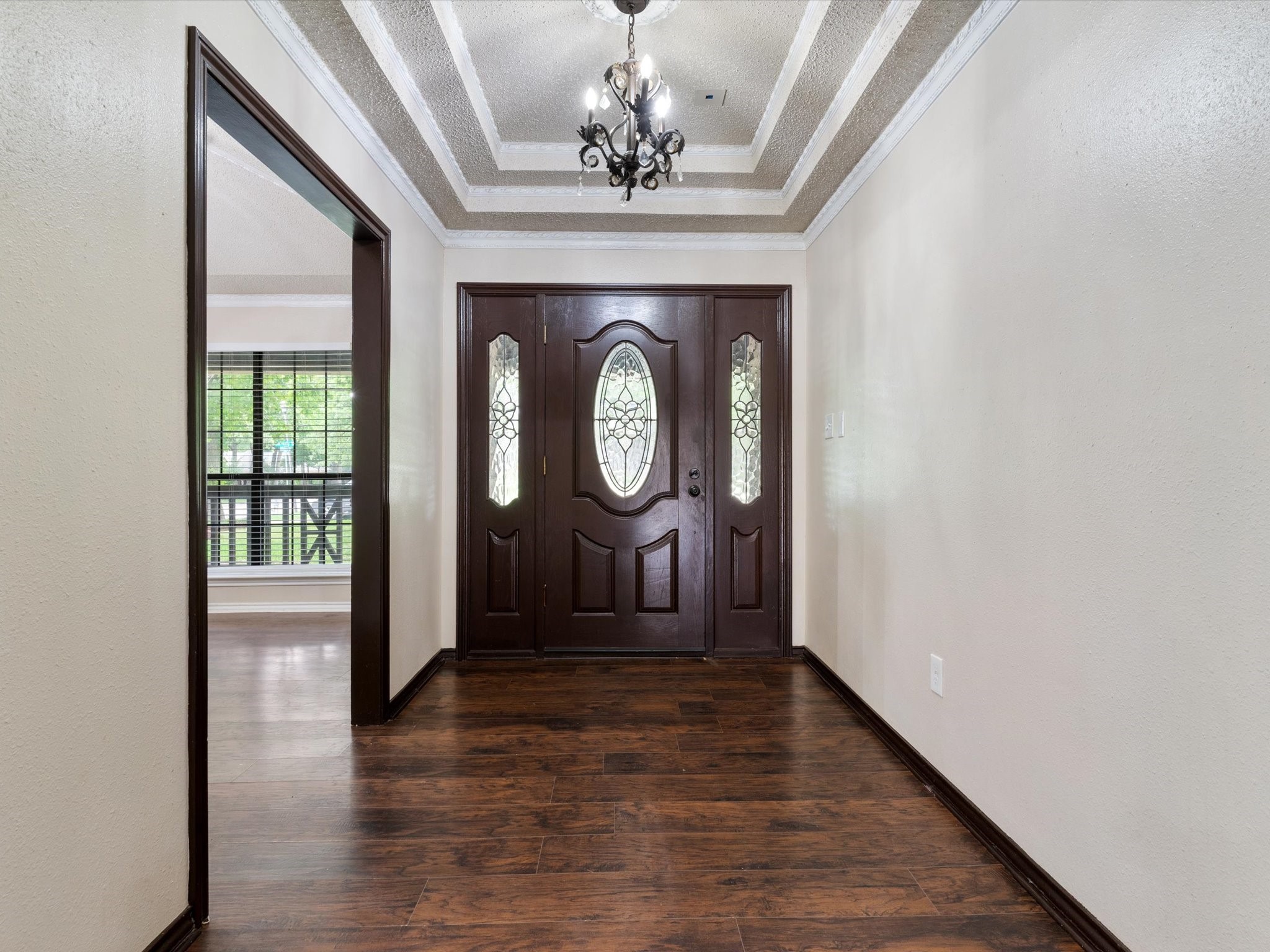 922 Beverly Court