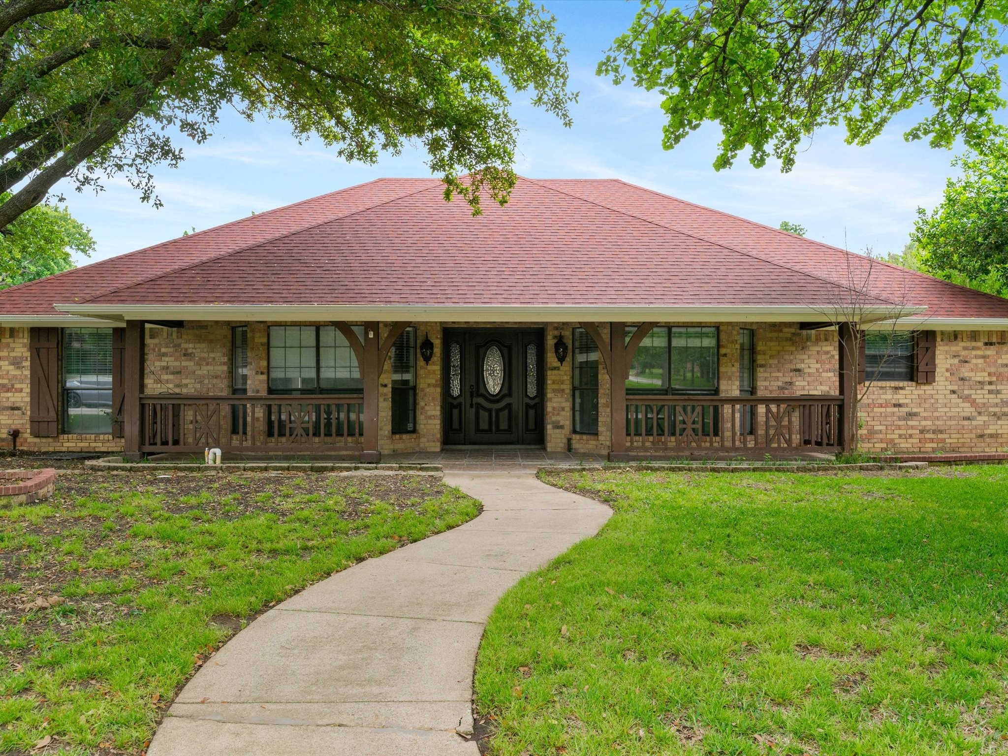 922 Beverly Court