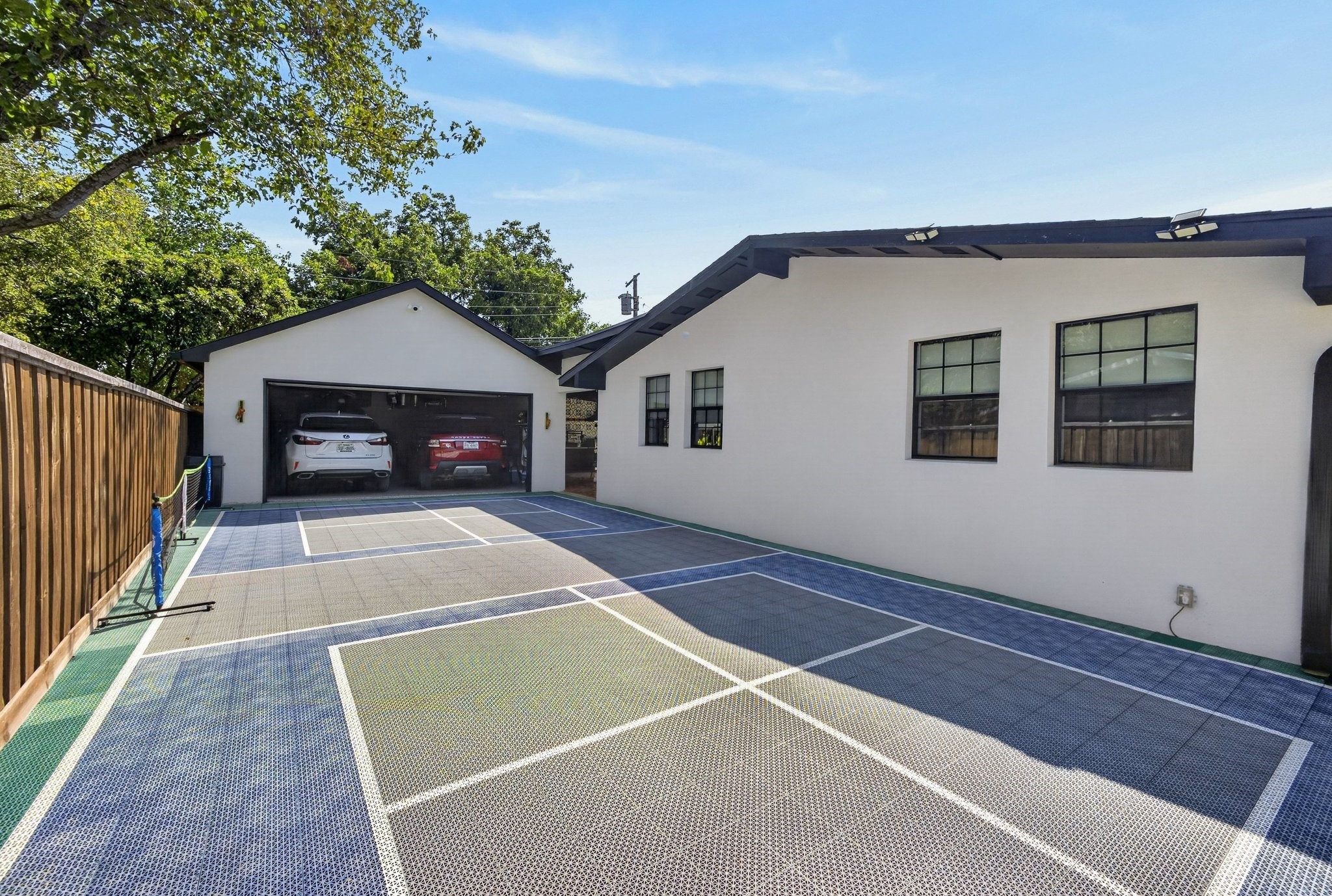 3193 Northaven Road
