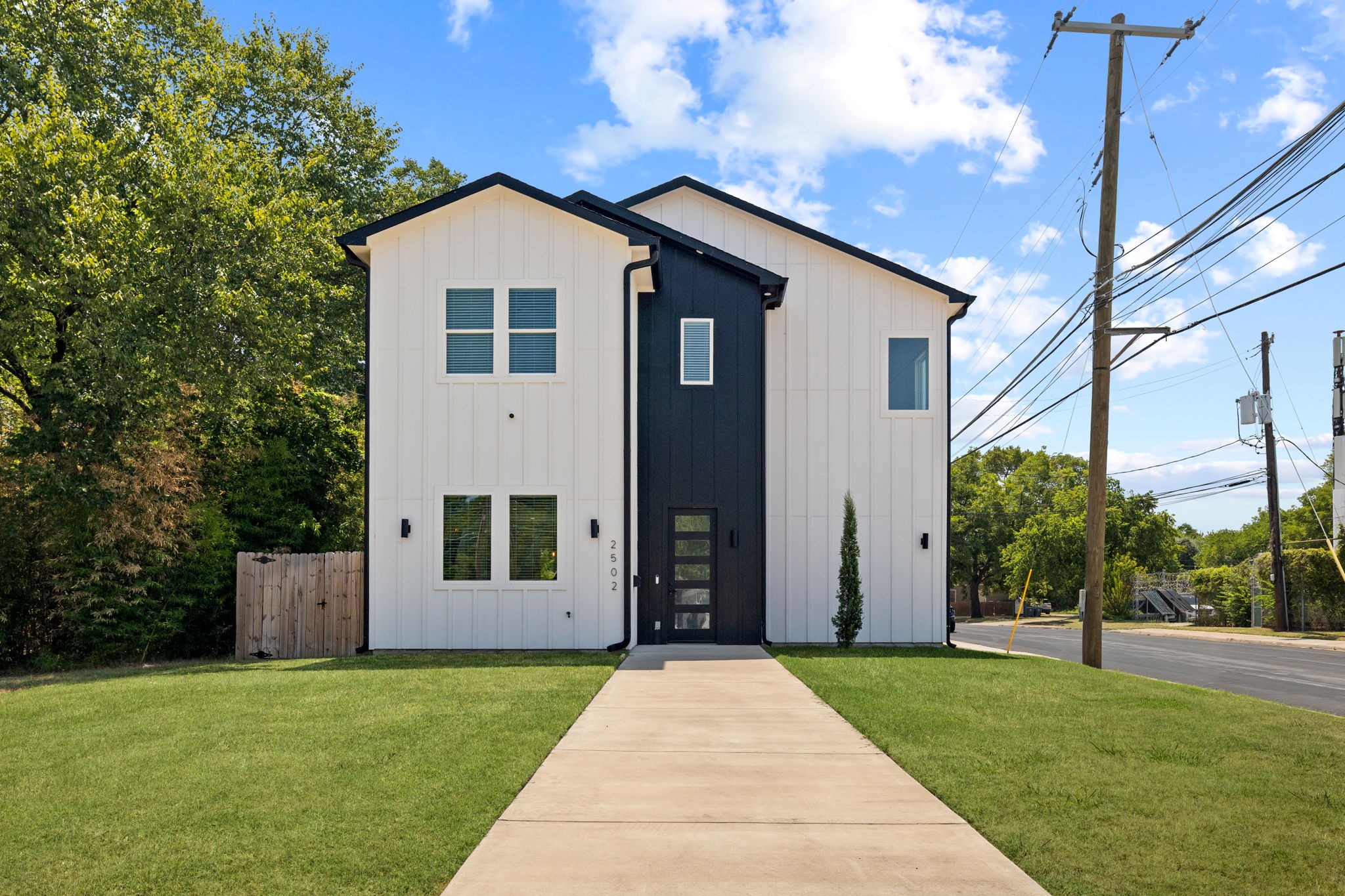 2502 Elsie Faye Heggins Street