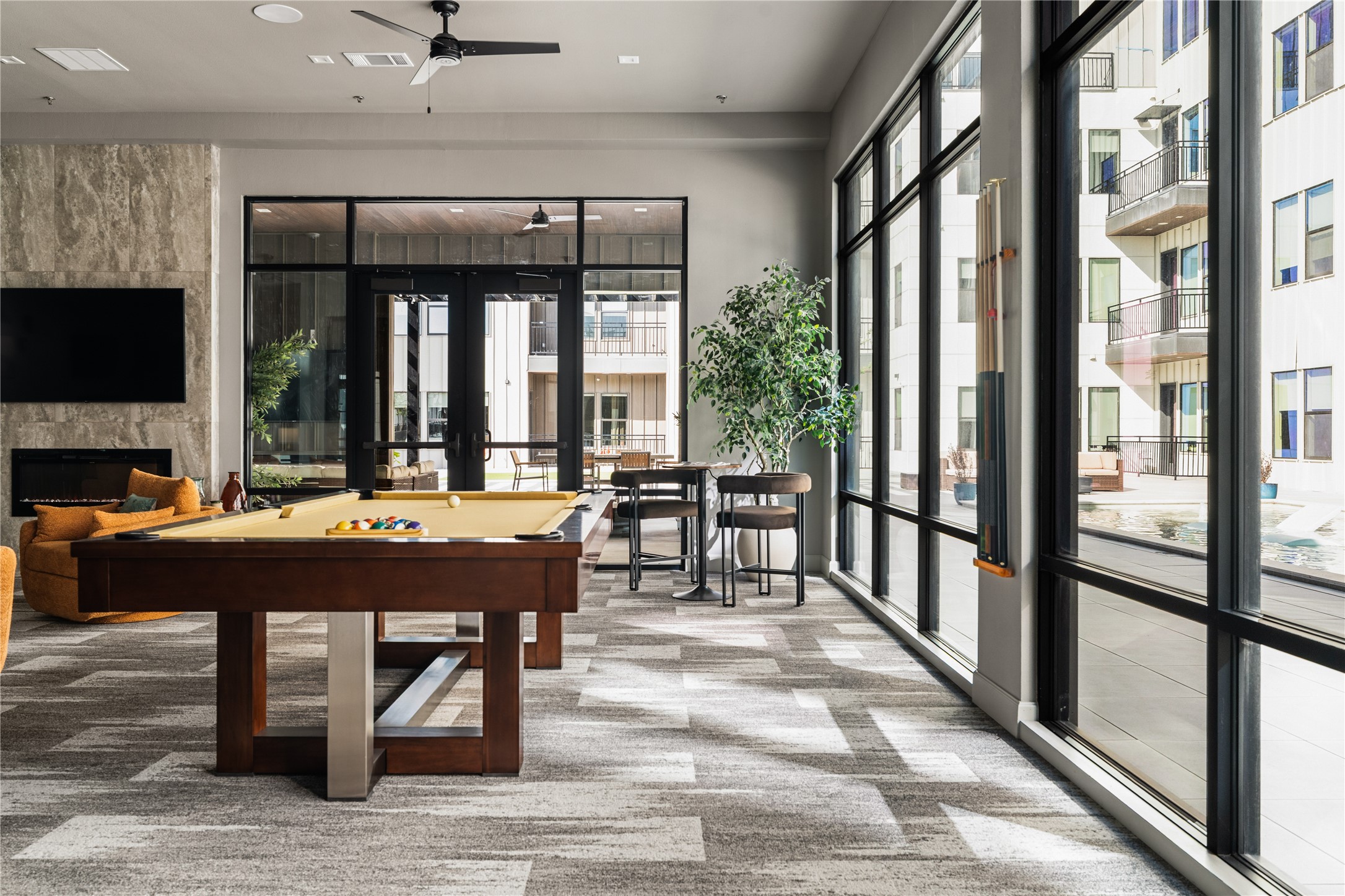 1900 S Ervay Street 416