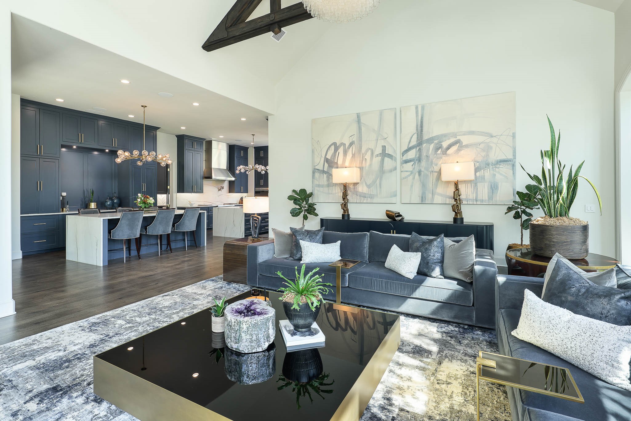 2005 Bayshore Drive